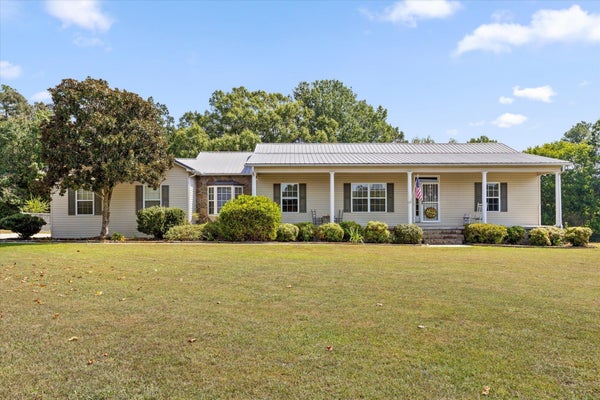 188 VALLEY RD, CHATSWORTH, GA 30705 - Image e00c2dceaada5cb384fff92ade34cd1e/3242230345
