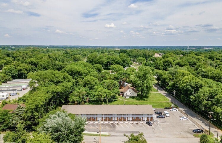 405 Beech St 14