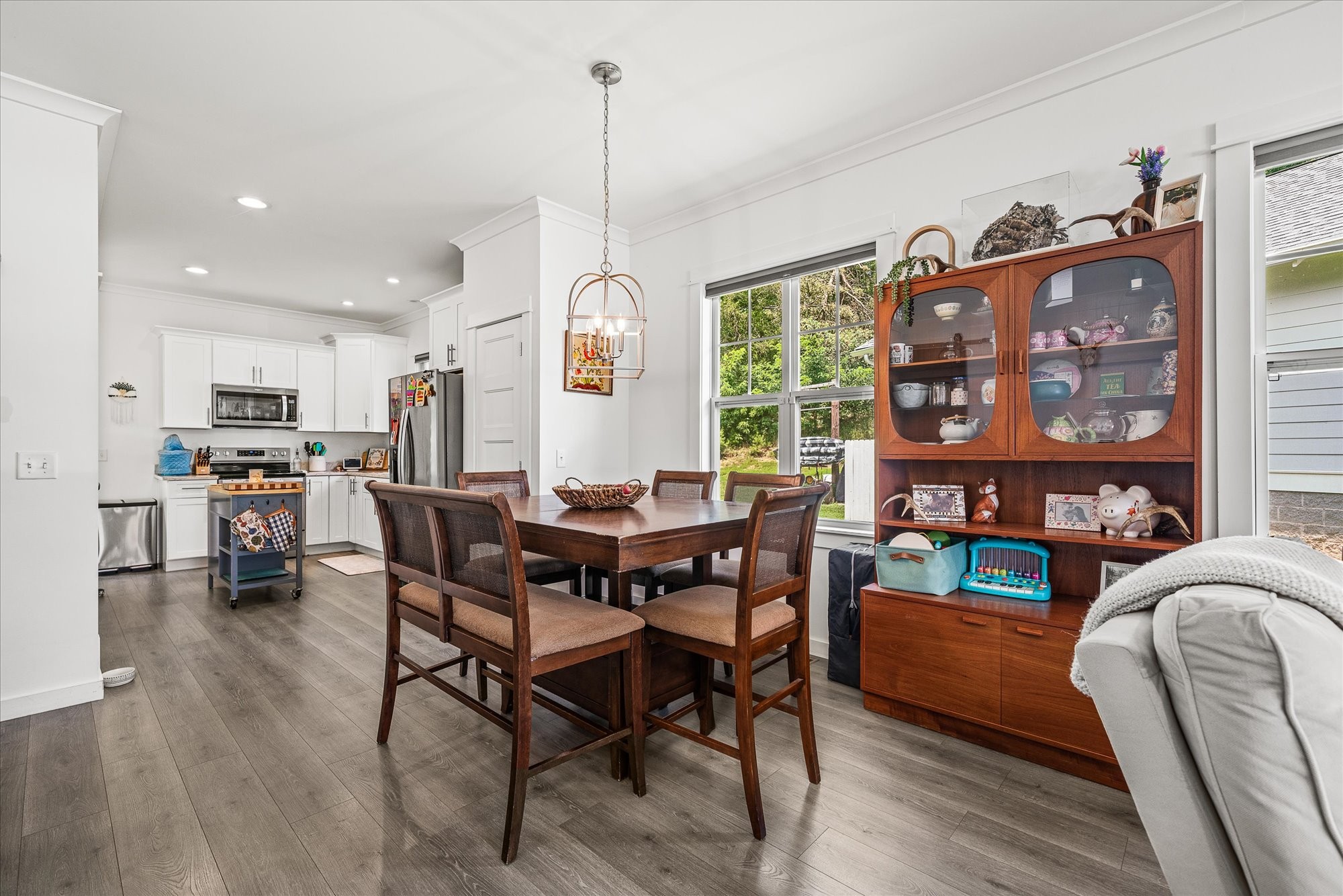 435 Juniper Dr