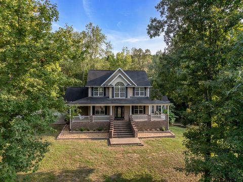 1661 Cedar Creek Rd Vanleer TN 37181