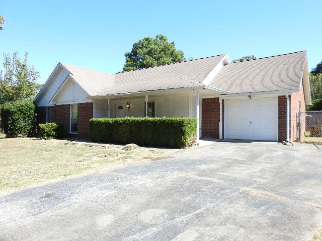 301 Short Ct