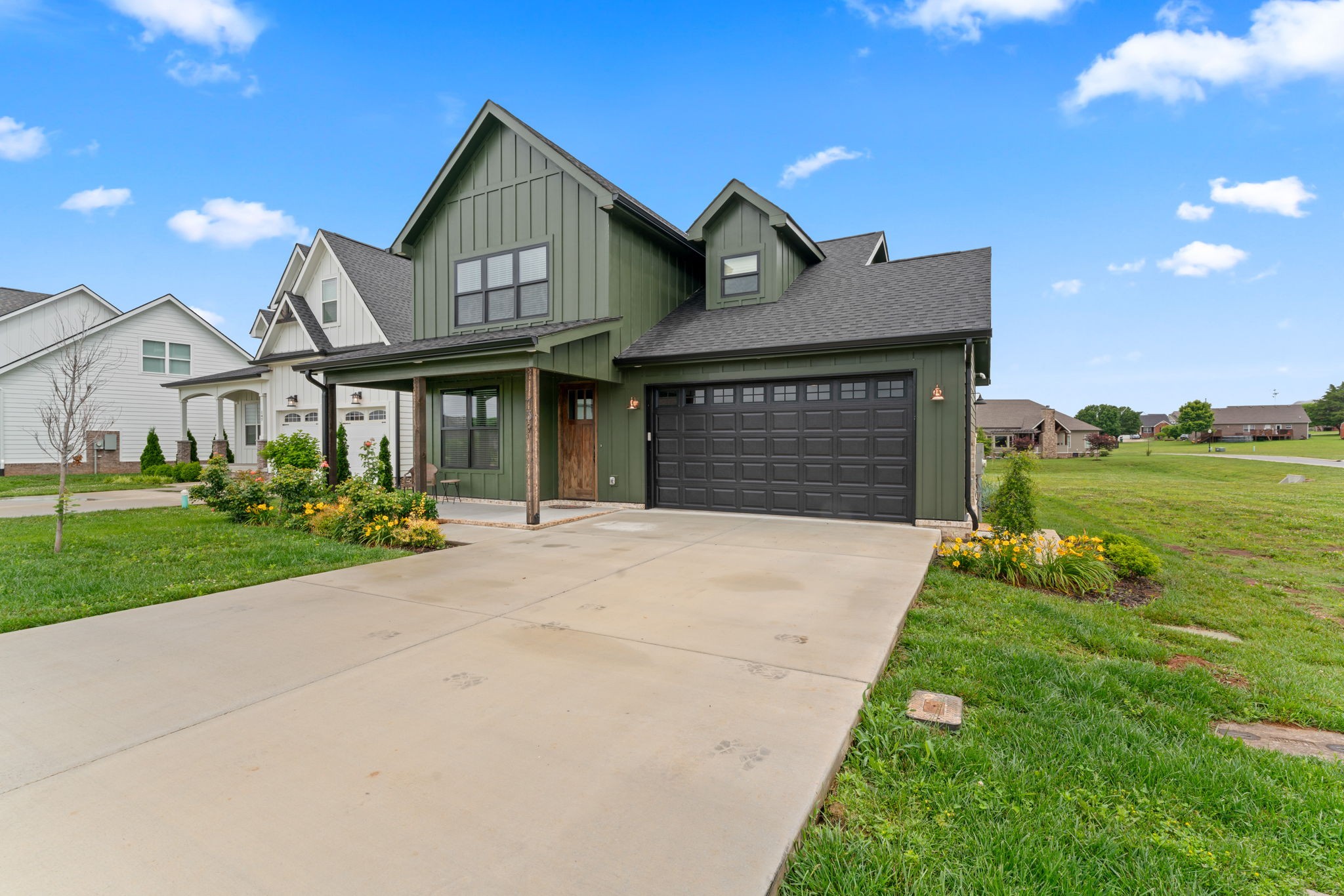 159 Canoe Ct