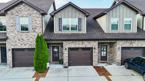 2410 Lightbend Dr Murfreesboro TN 37127