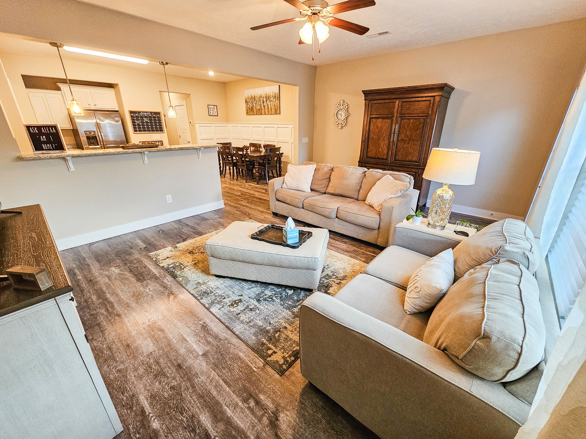 2410 Lightbend Dr