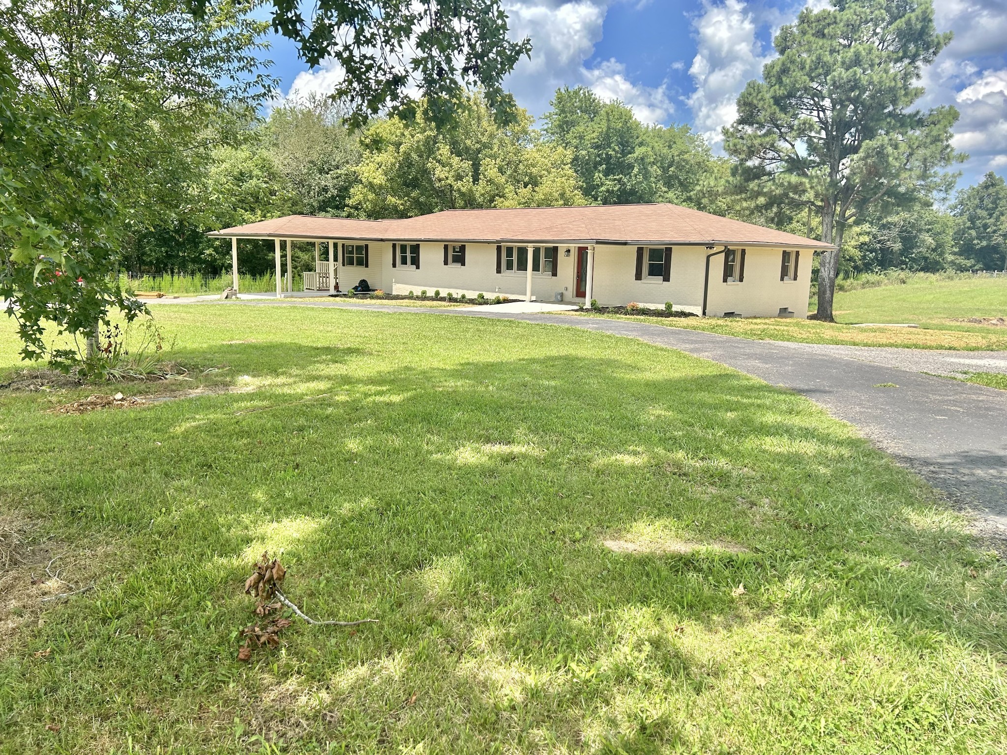 3786 Gnat Hill Rd