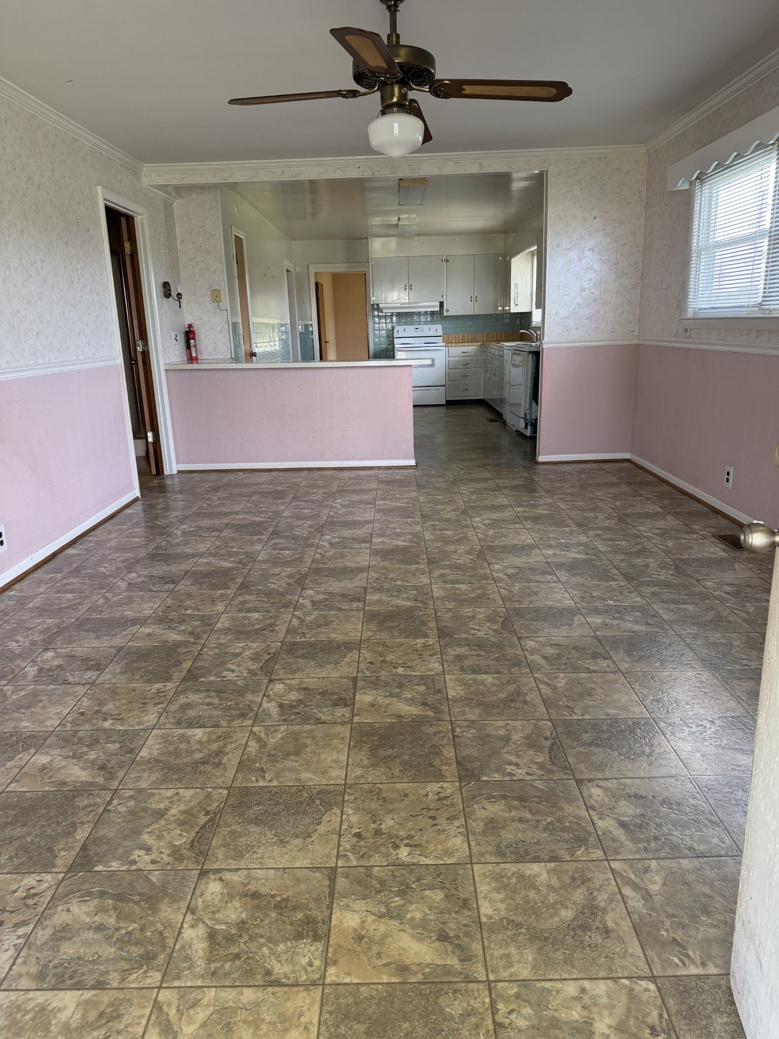1501 E Depot St