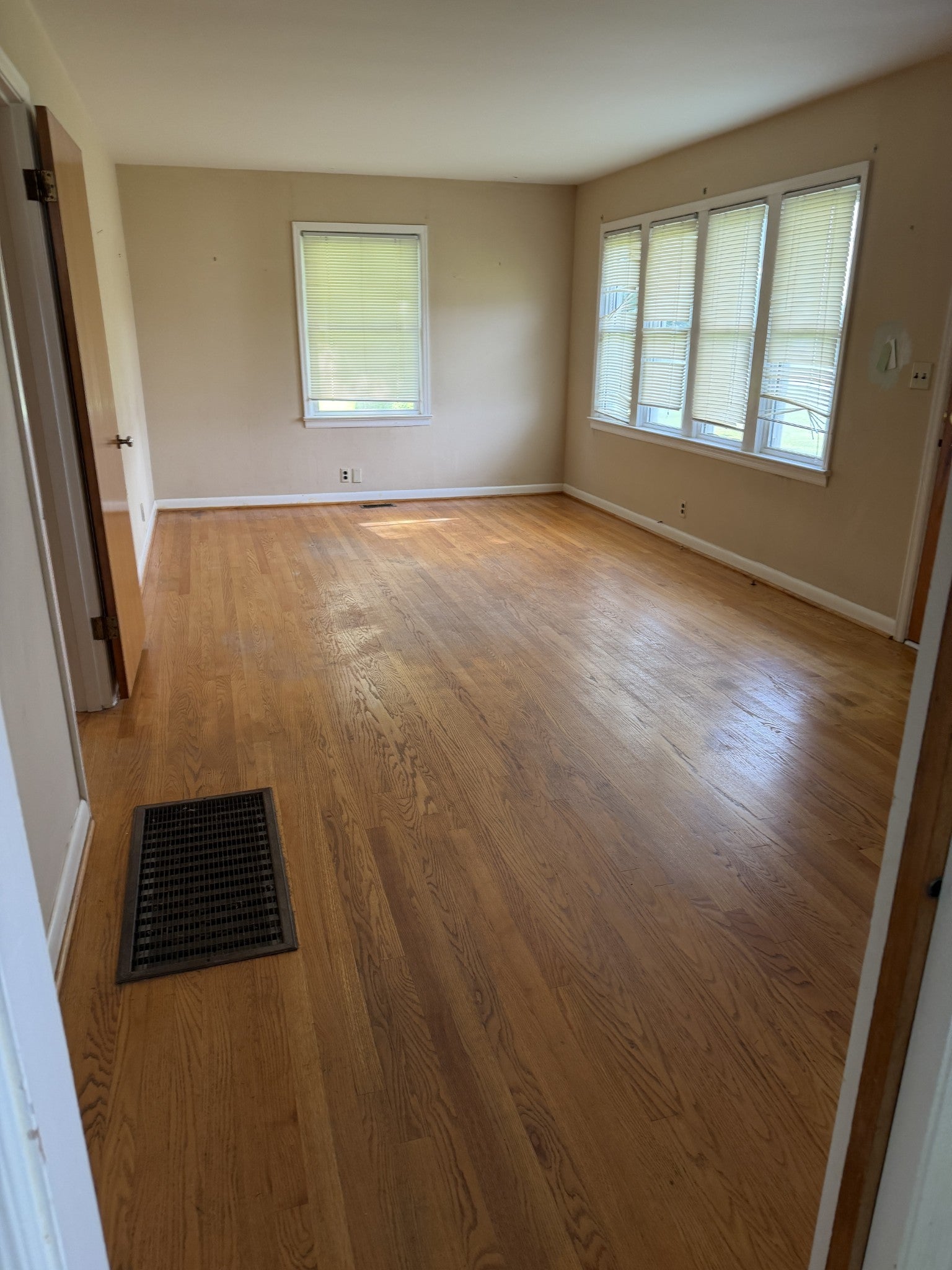 1501 E Depot St