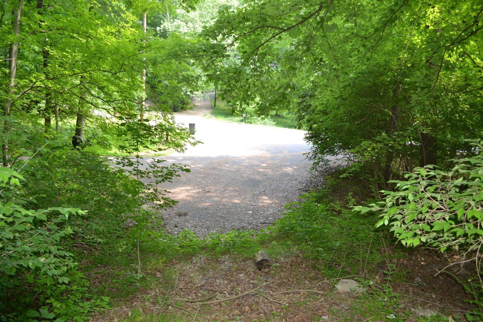 listing at 1021 Harpeth Valley Ct, Nashville