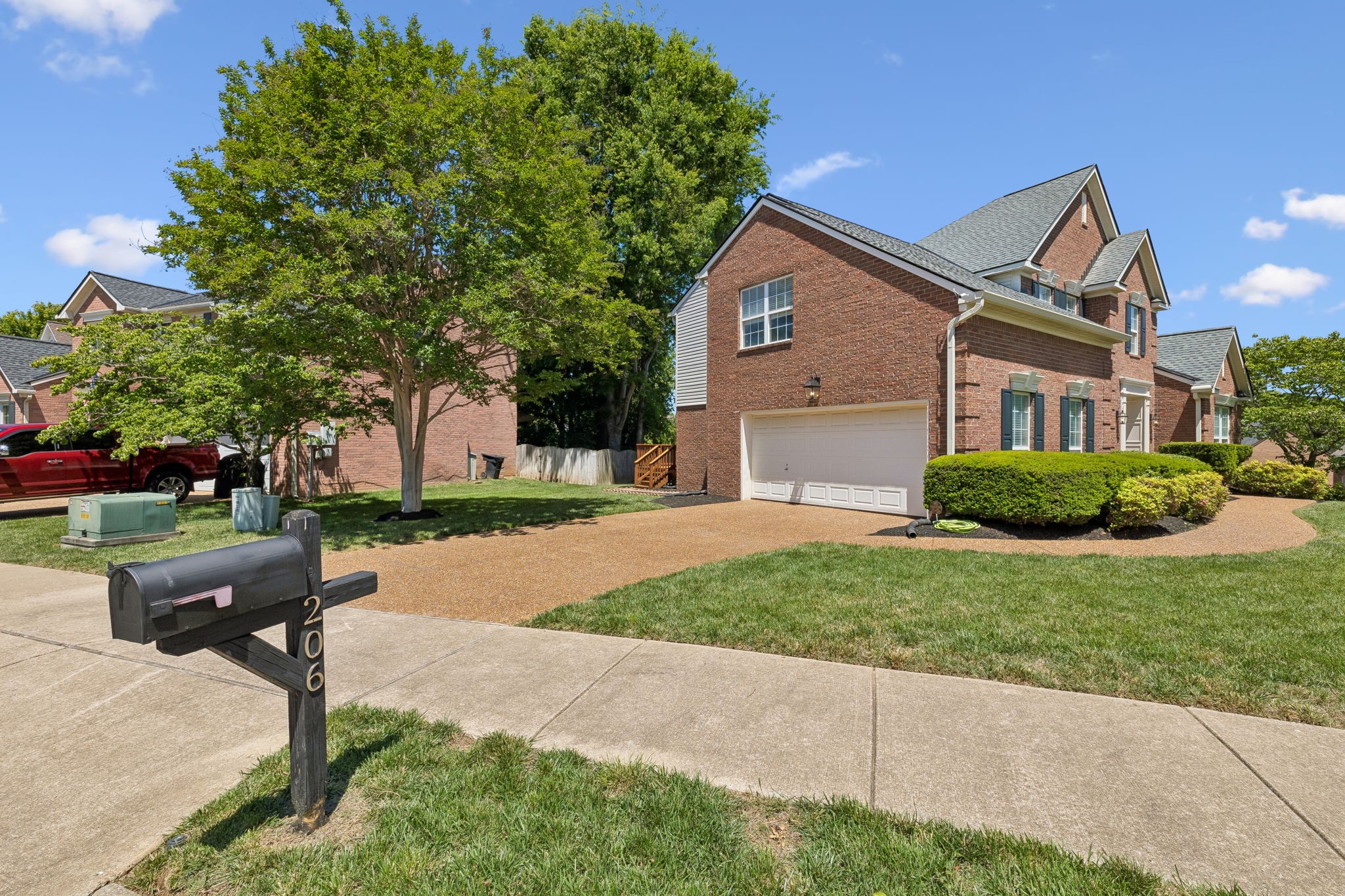 206 Lighthouse Ter