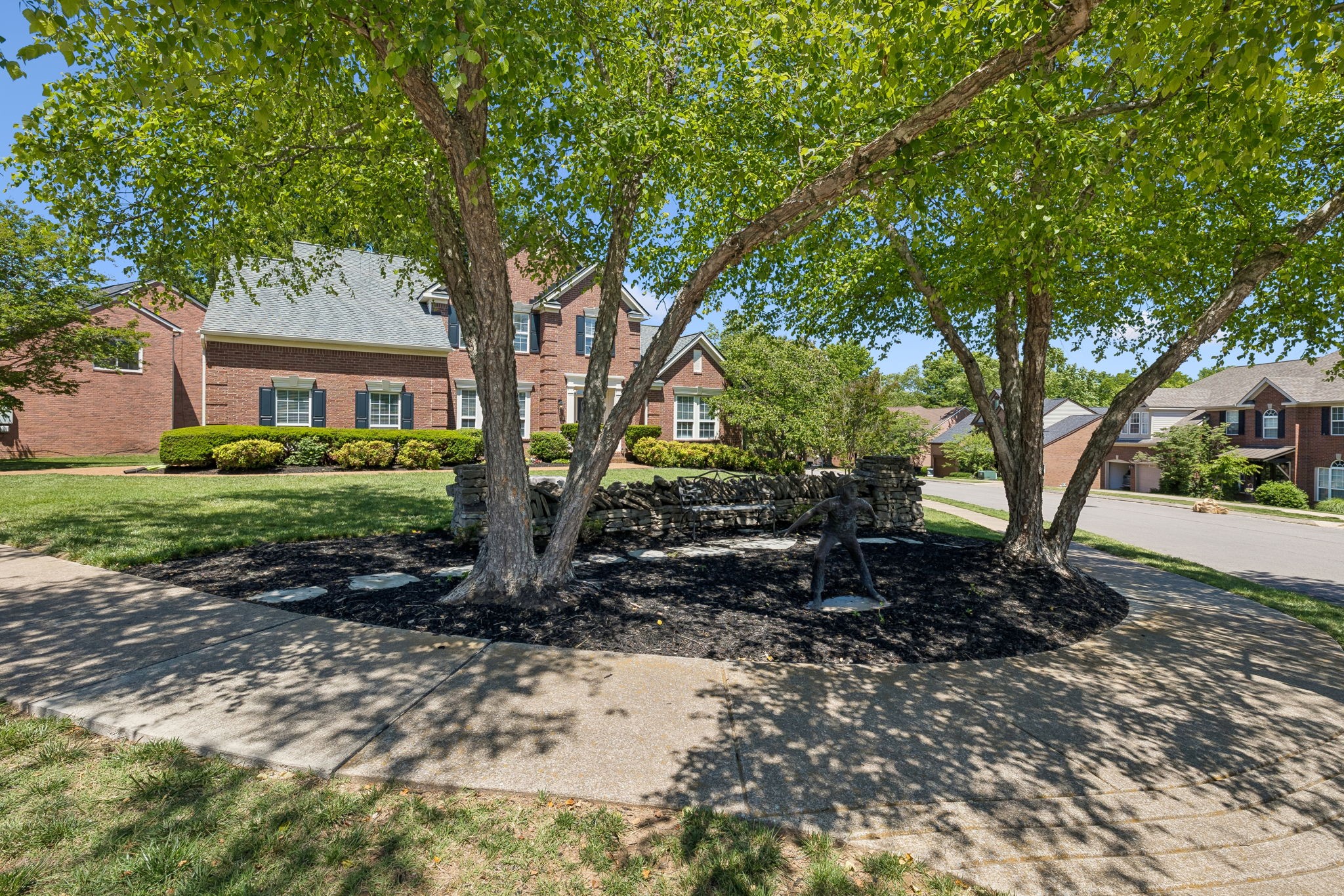 206 Lighthouse Ter