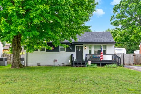 212 Clearview Dr Clarksville TN 37043