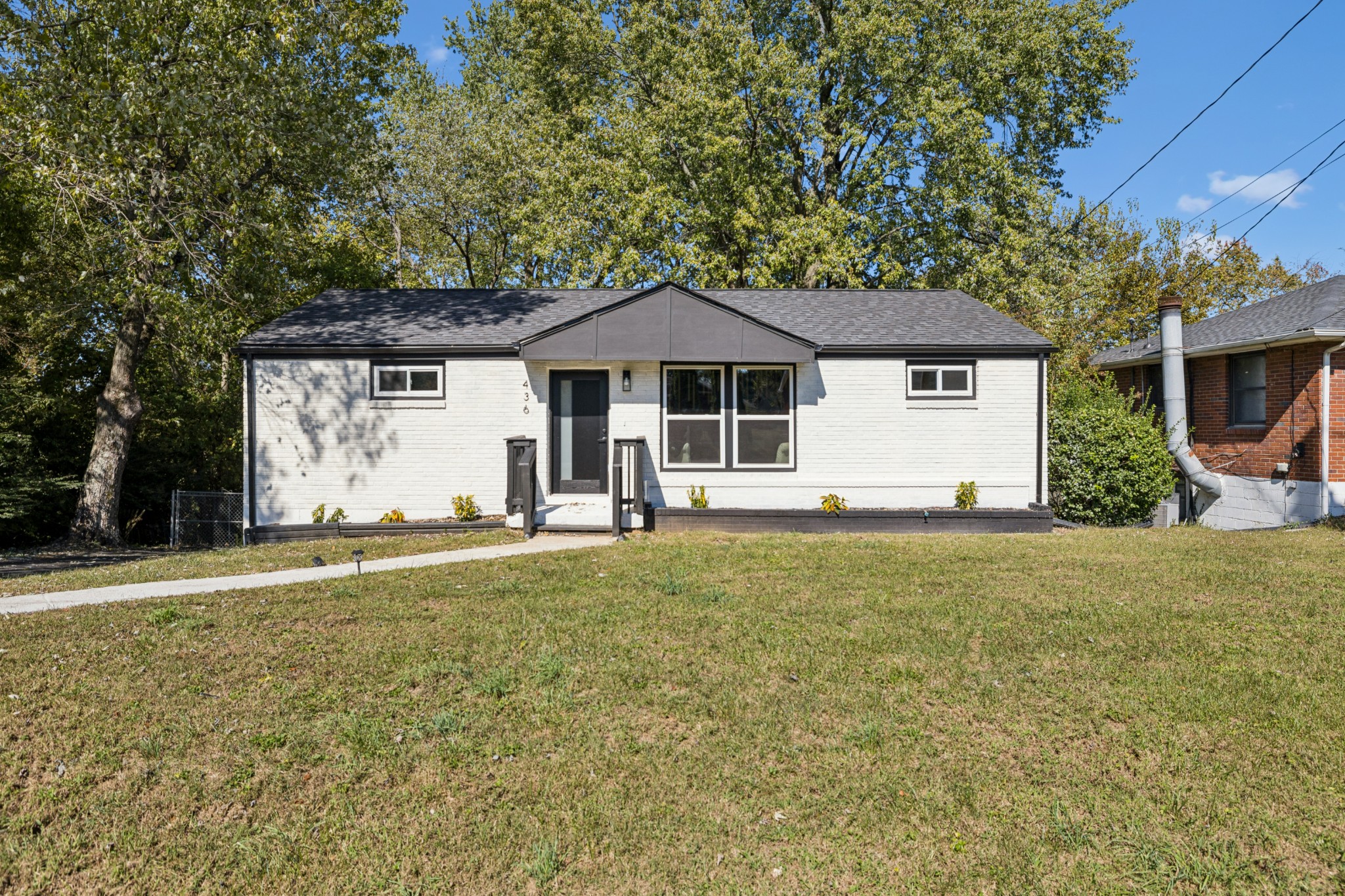 436 Heney Dr