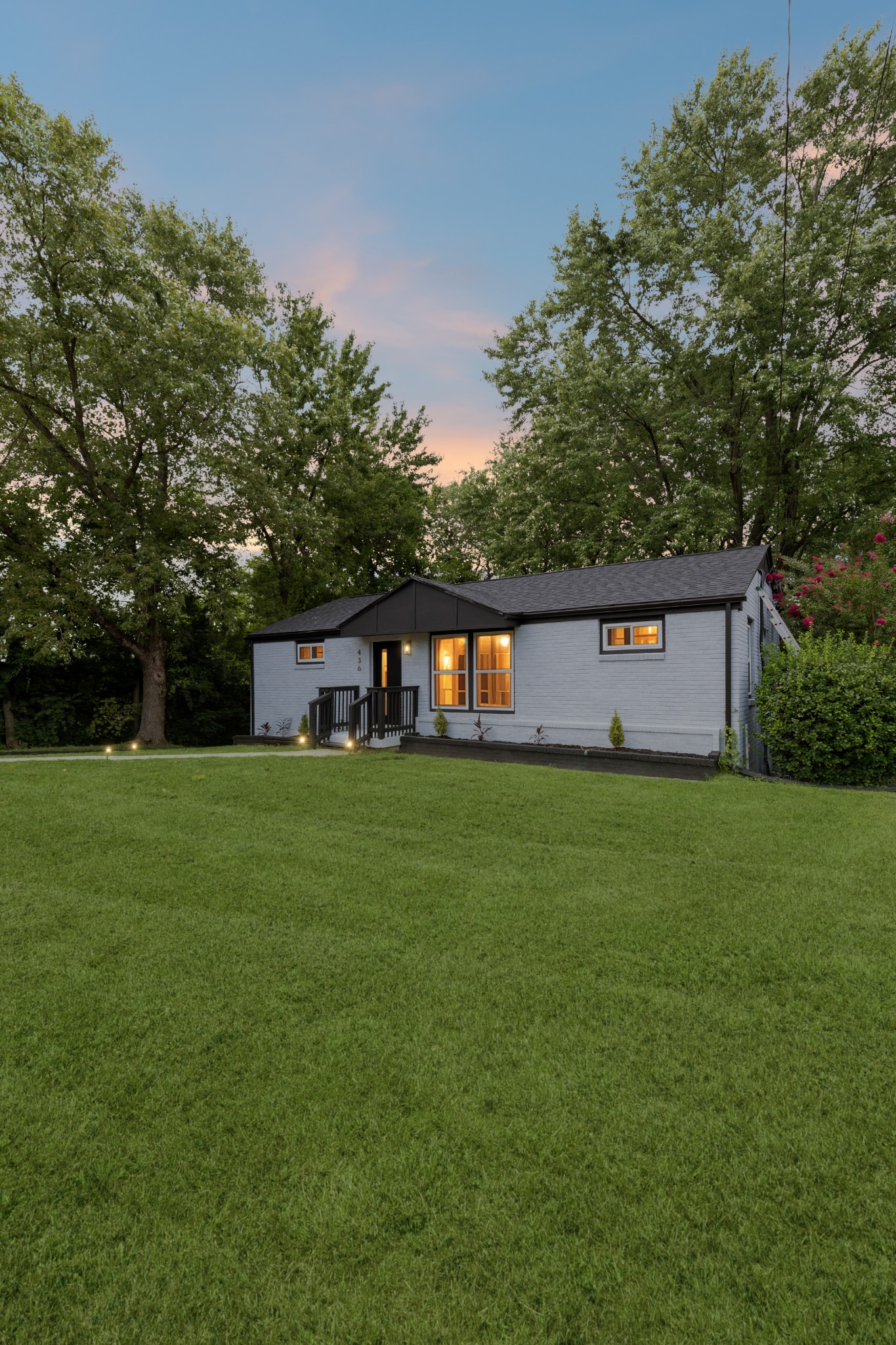 436 Heney Dr