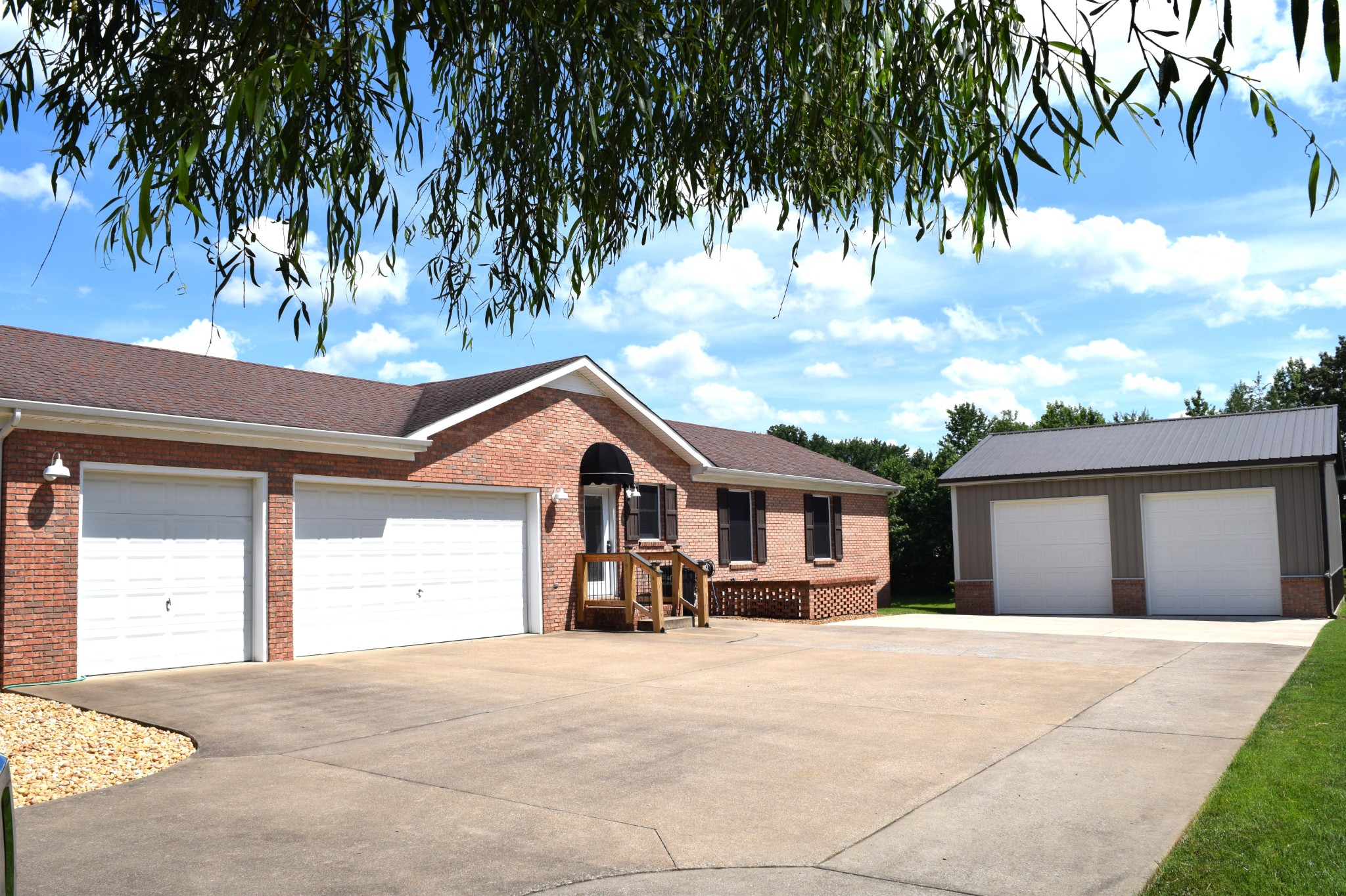 2828 Trelawny Dr