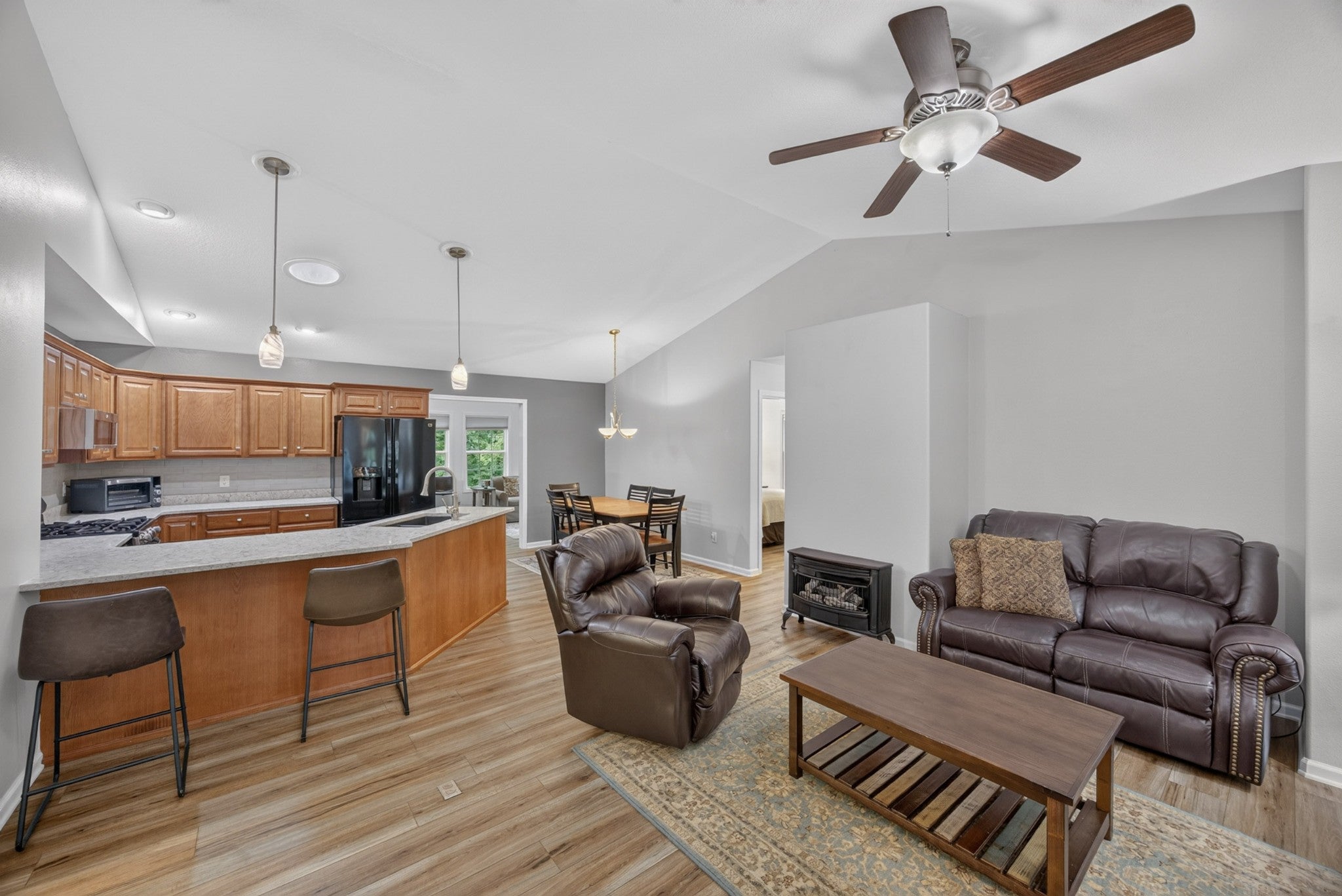 15 Hipswell Ct
