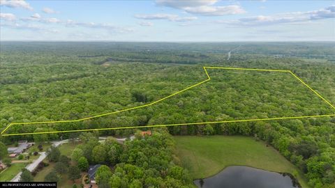 0 Indian Creek Rd Mc Ewen TN 37101