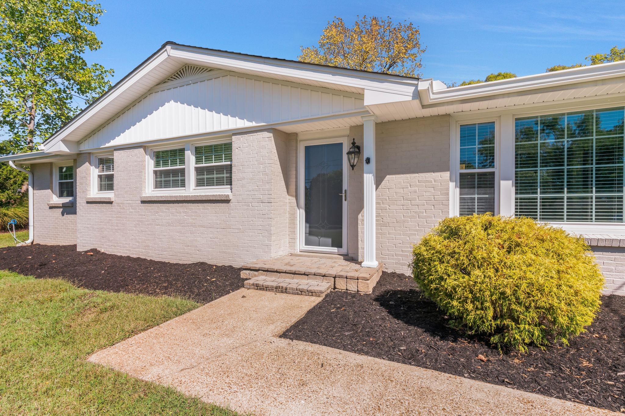 103 Maple Dr