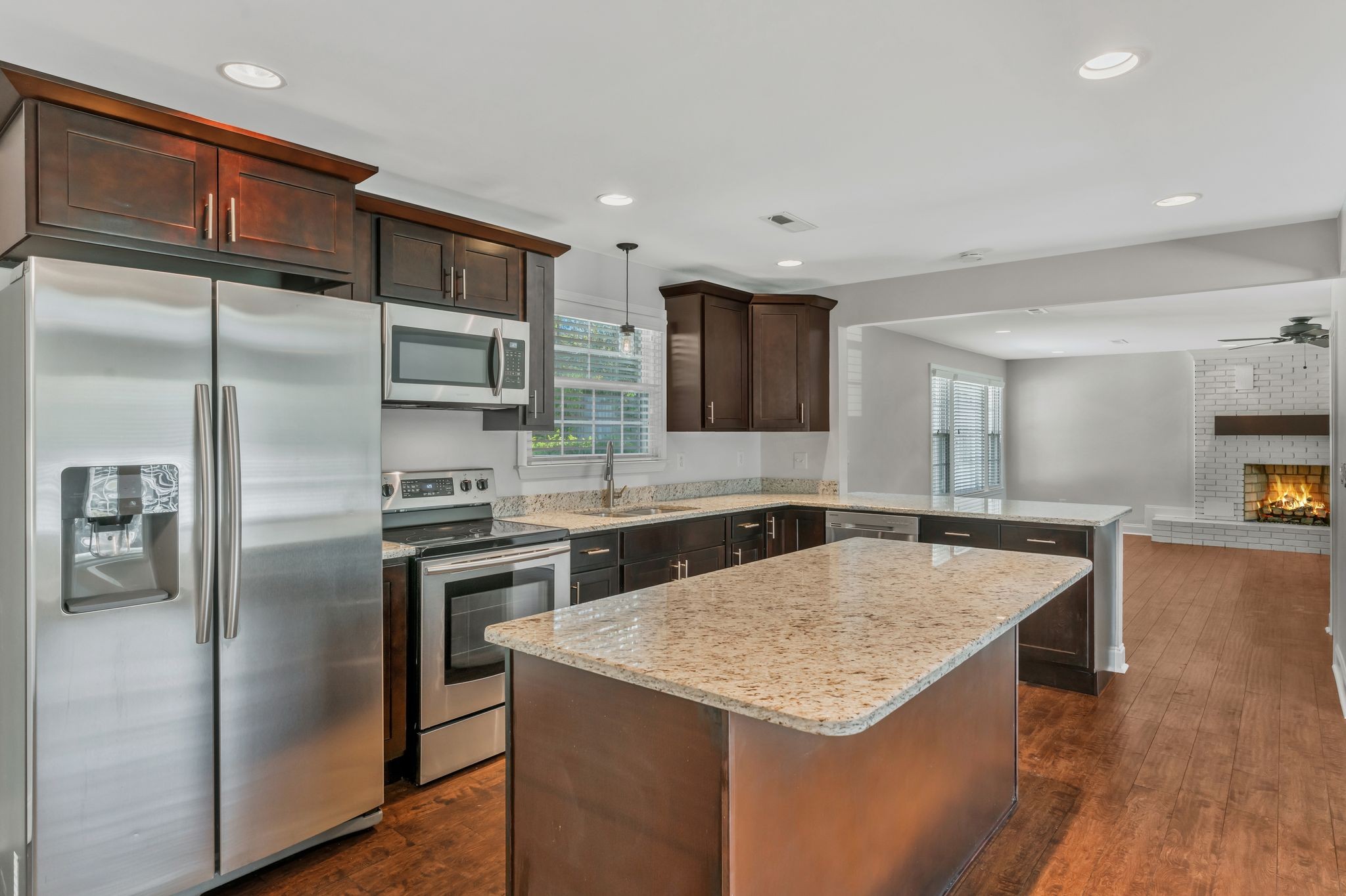 103 Maple Dr