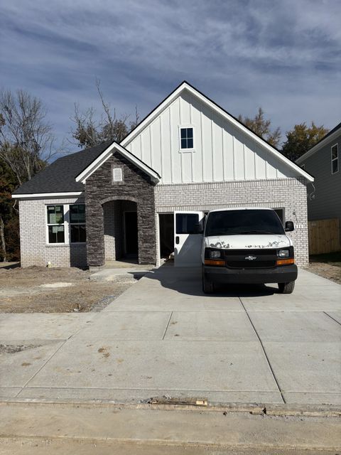 1038 Lionheart Drive Hermitage TN 37076