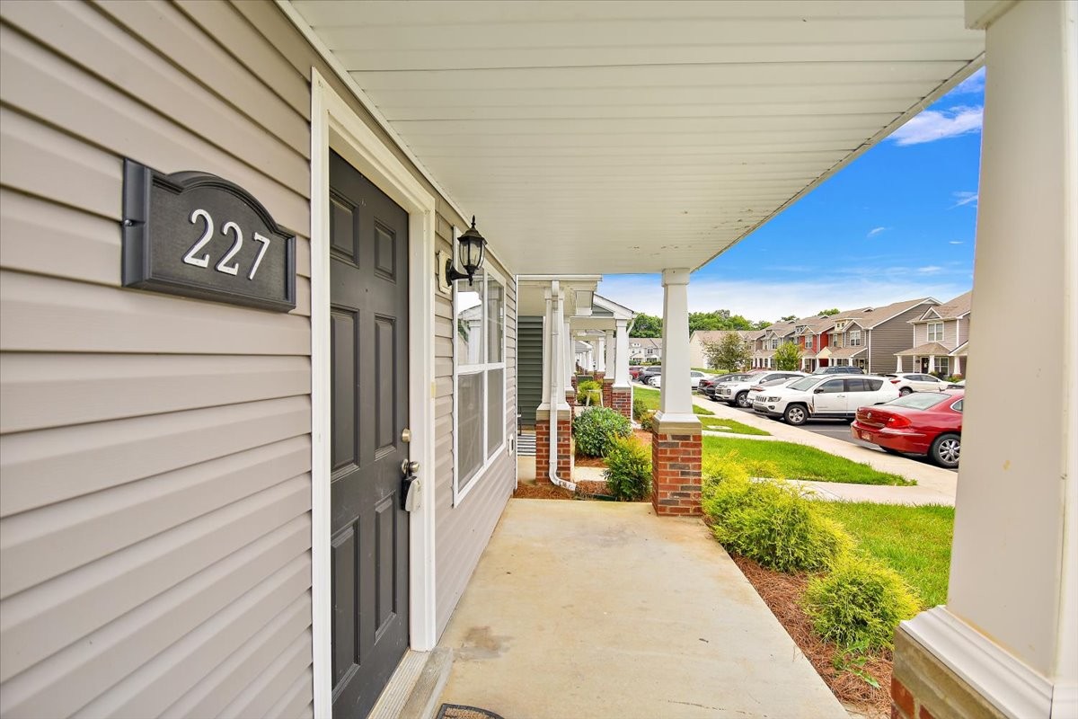 227 Alexander Blvd