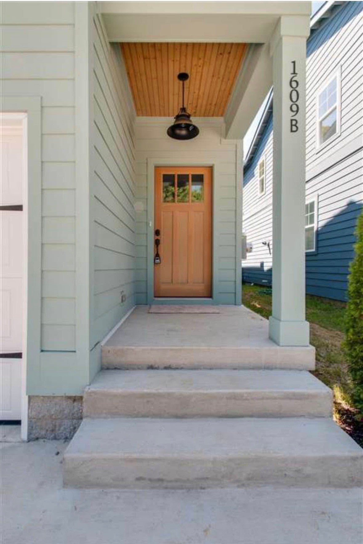 3-bed home for rent in Nashville, TN 37206, 1609b Porter Ave 1609b Porter Ave, Nashville TN 37206 3-bed home, photo 2 of 20