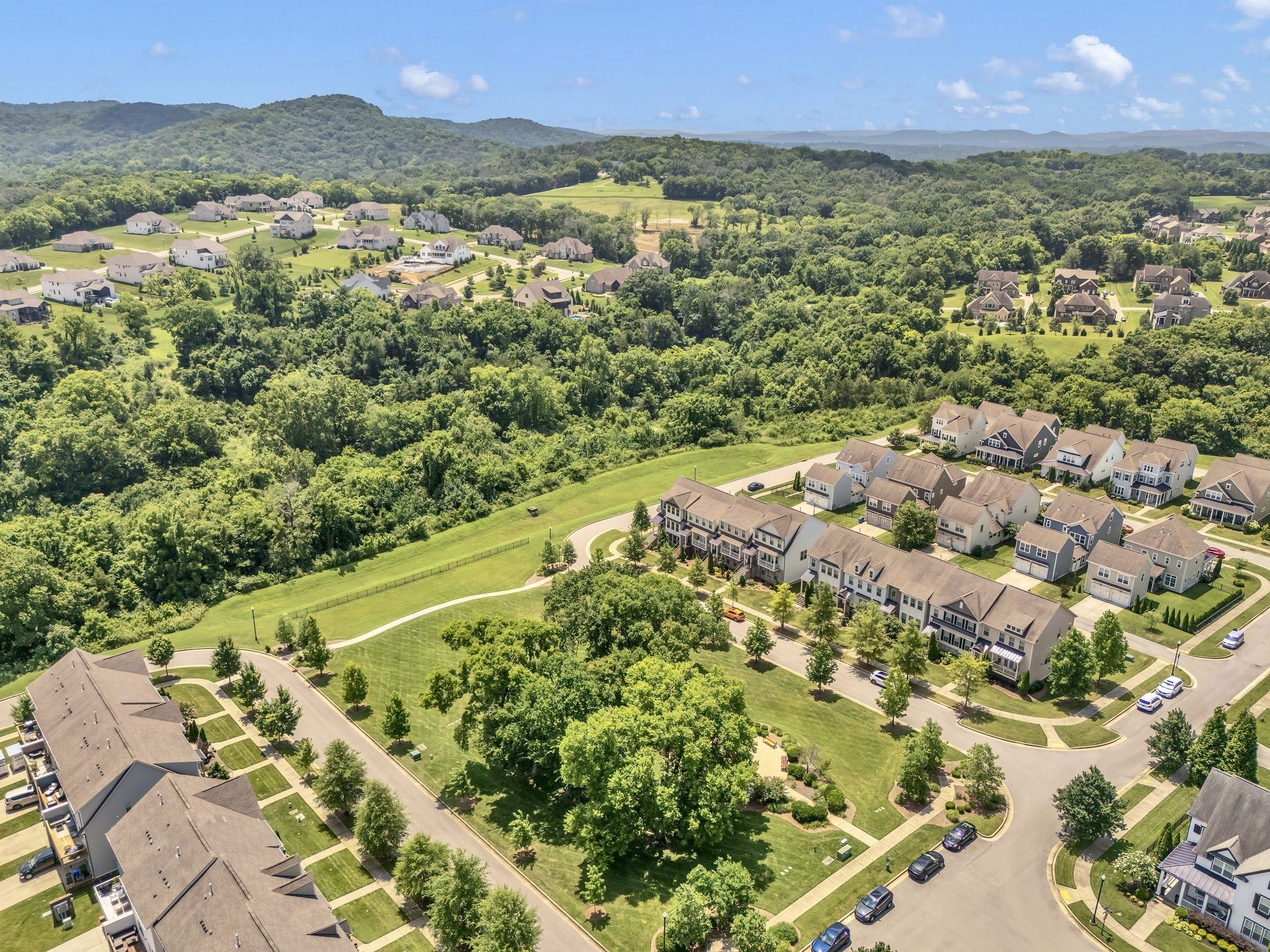 9549 Dresden Sq