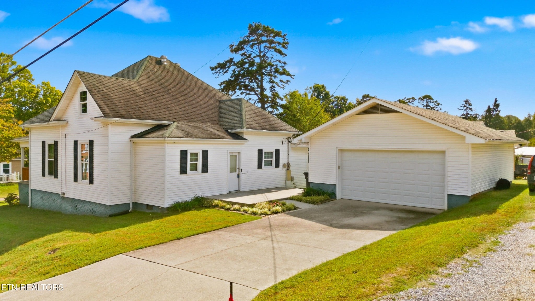 2549 Fenwood Drive
