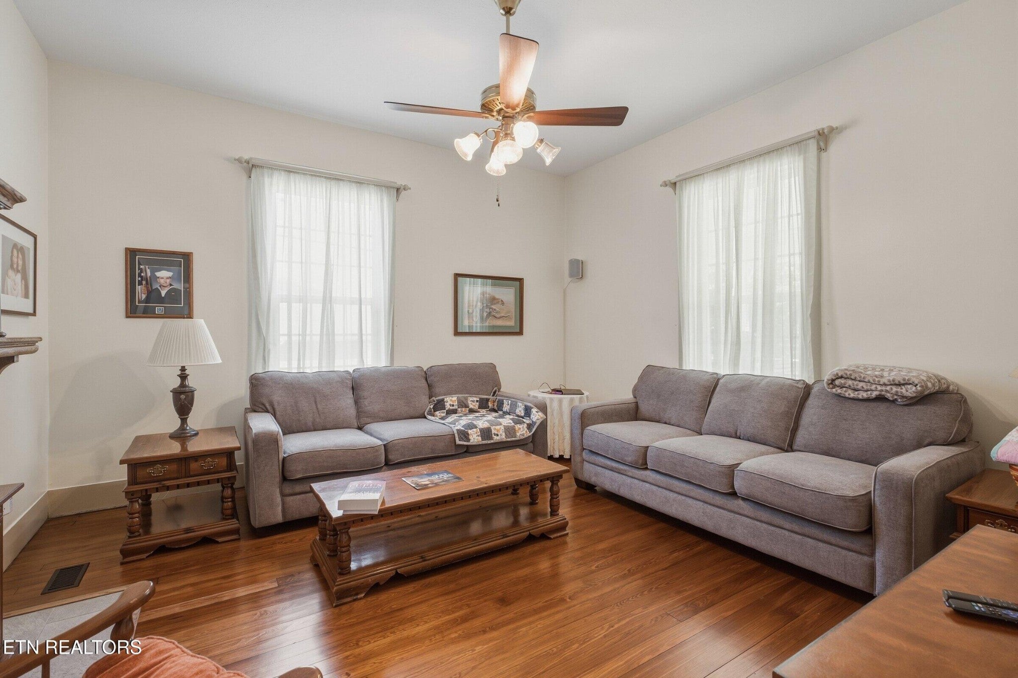 2549 Fenwood Drive