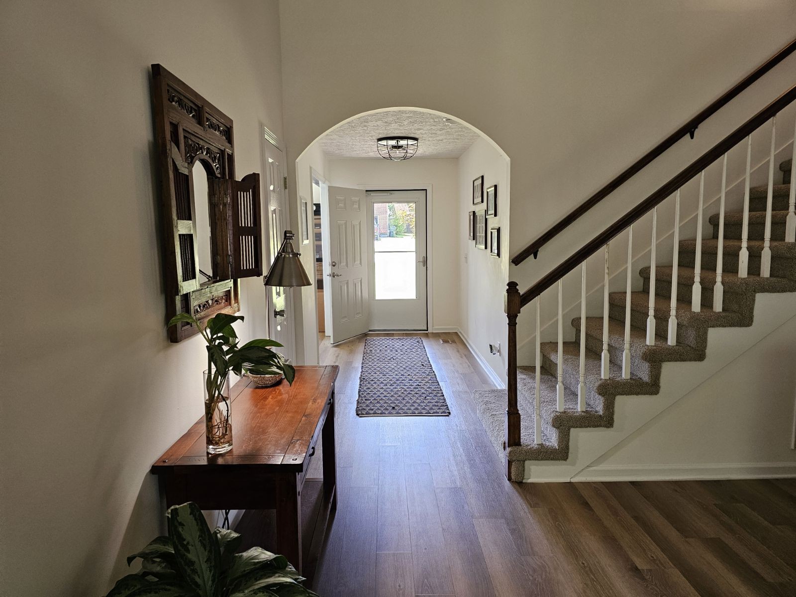 415 Buckingham Blvd