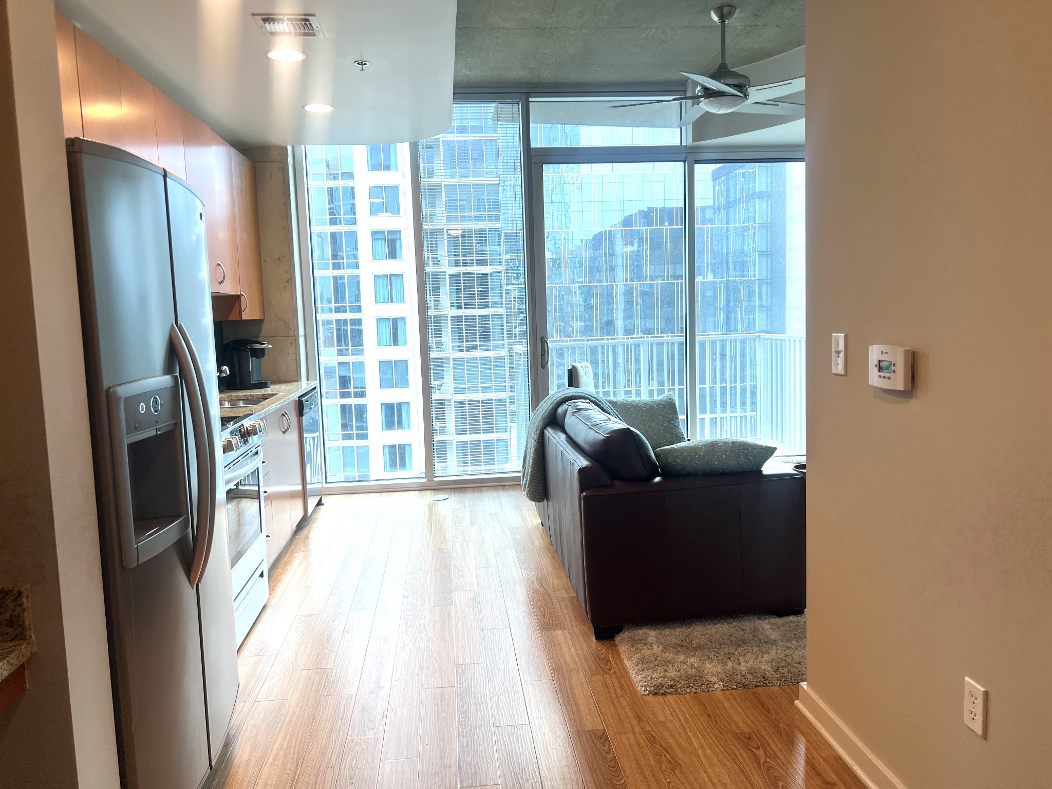 301 Demonbreun St 1608