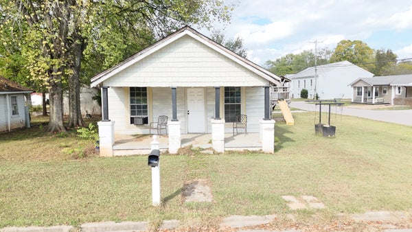 438 3RD ST, LAWRENCEBURG, TN 38464 - Image e096e4aa63fd06c2be88afe3f32f1d33/4046598983