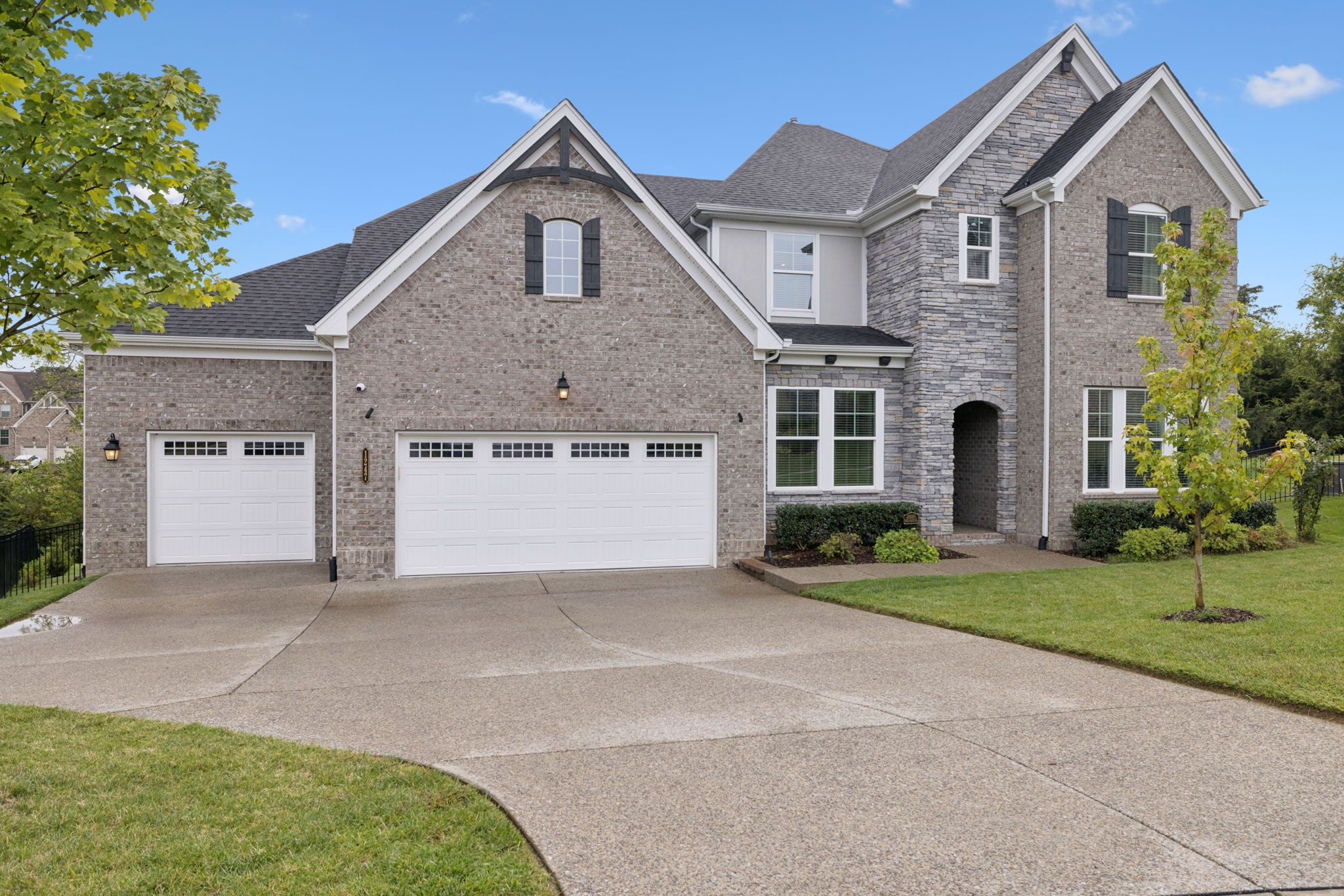1247 Spruell Dr