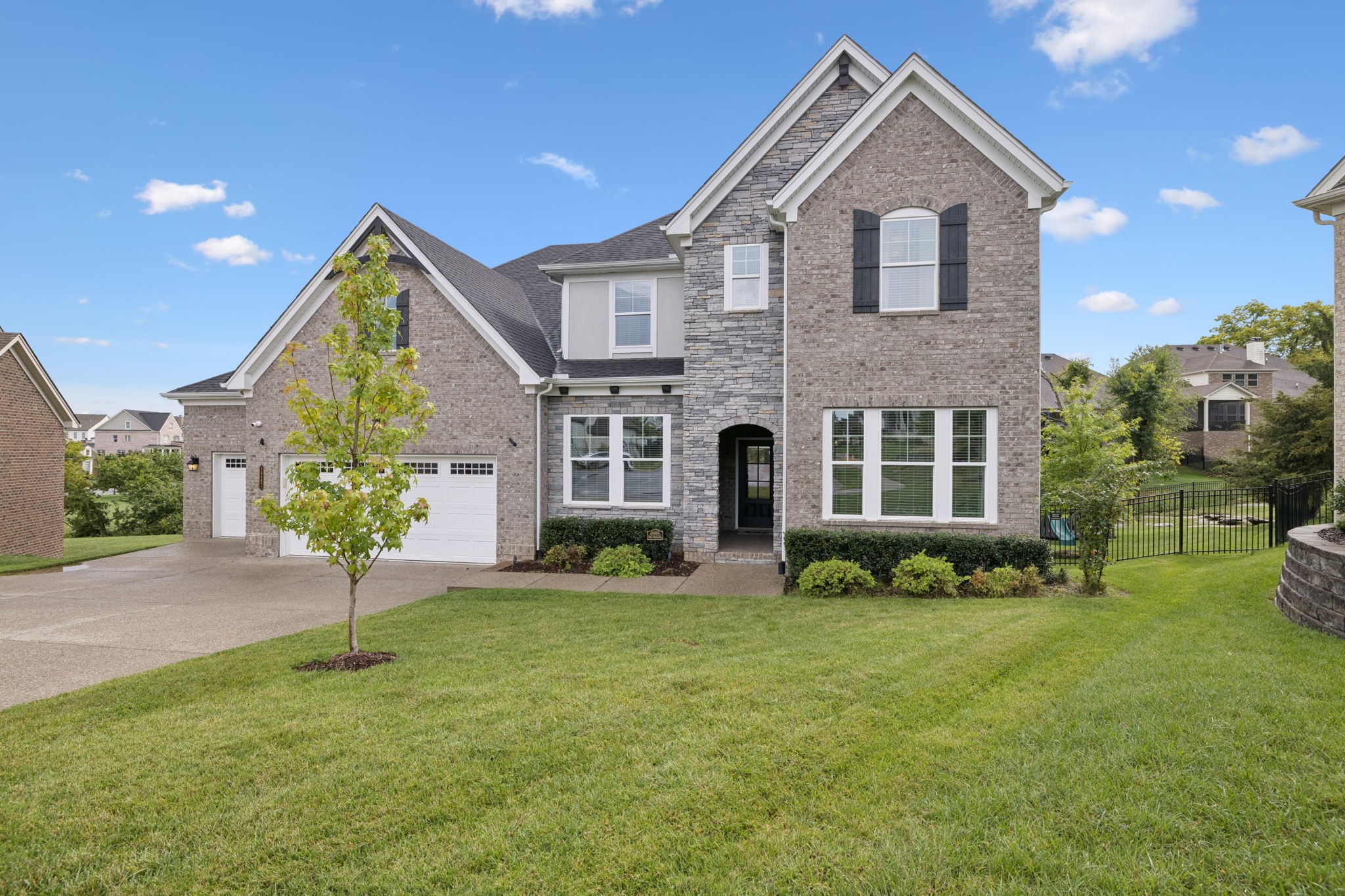 1247 Spruell Dr