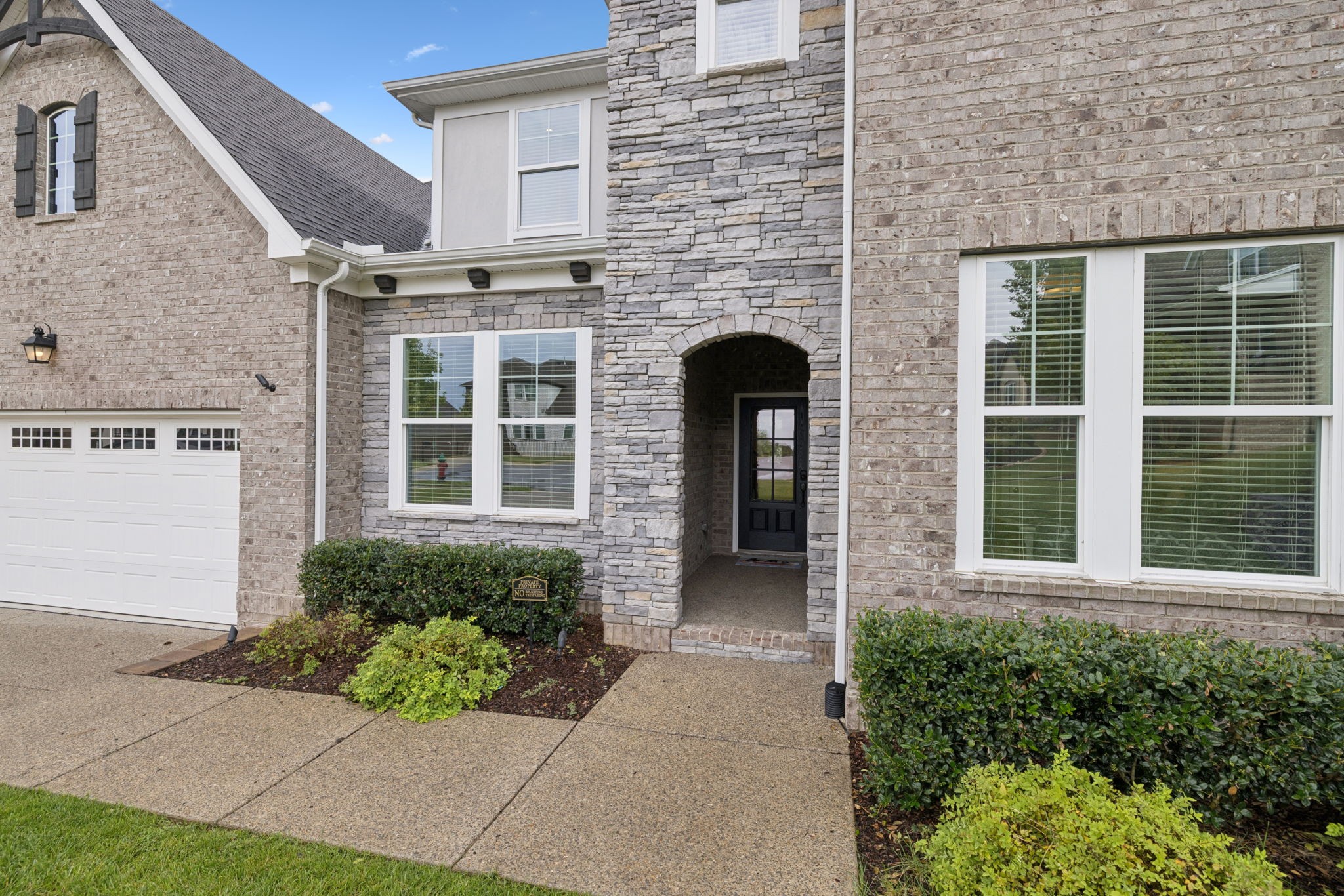 1247 Spruell Dr