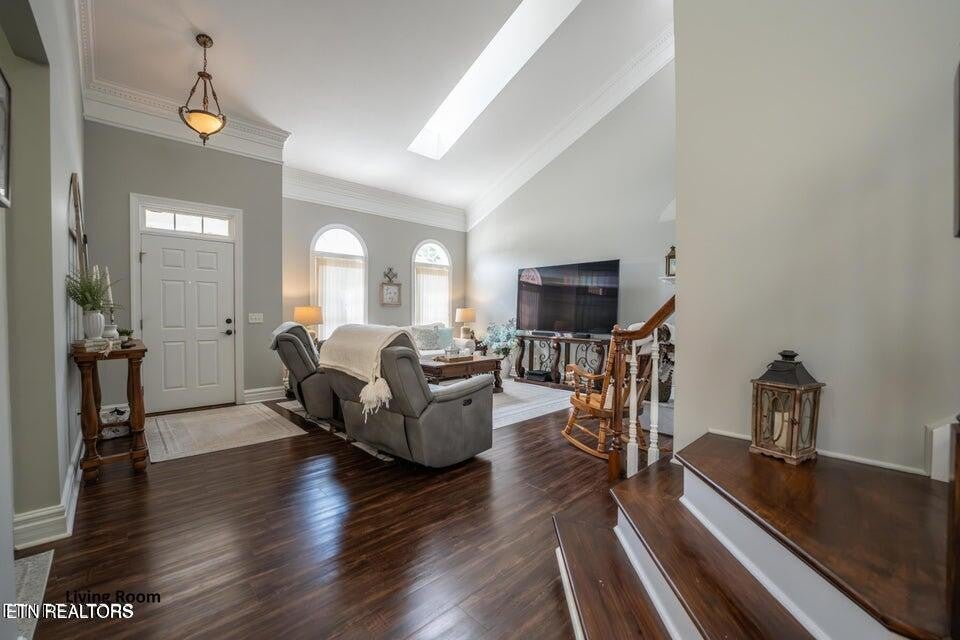 29 Broadleaf Place