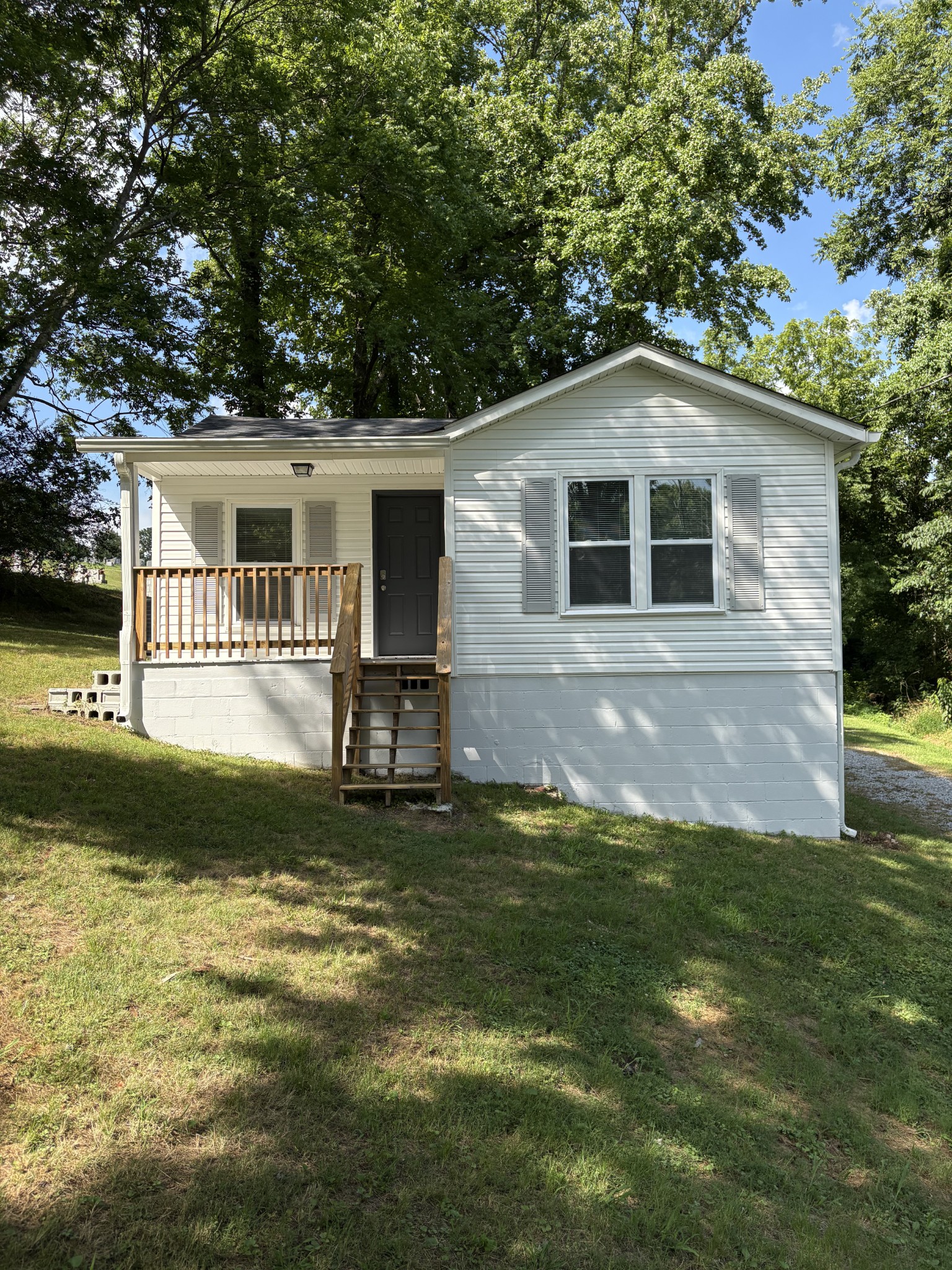 119 McGinness Ave