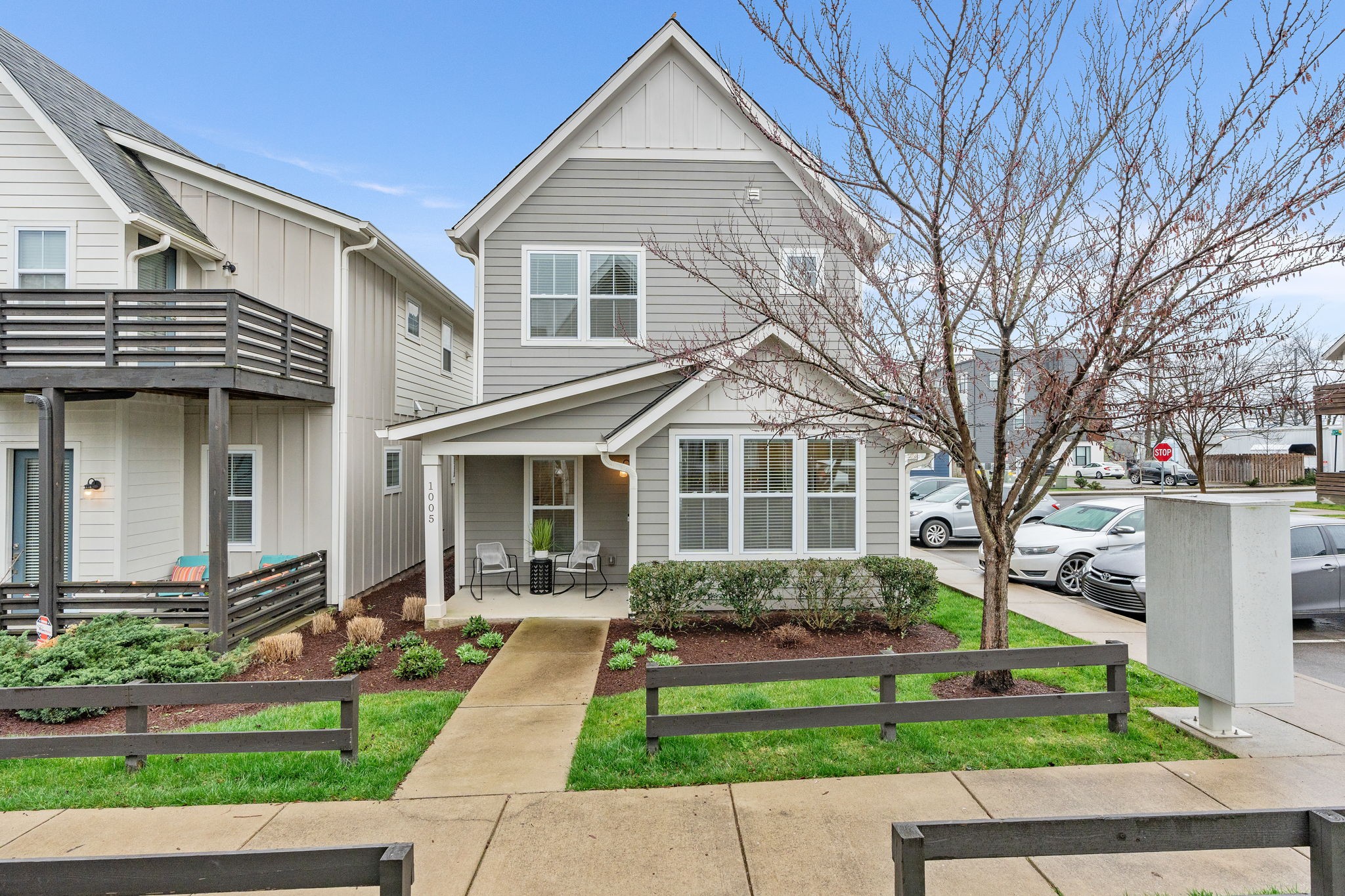 Photo 1 of 28 — 1005 Treaty Oaks Dr, Nashville, TN 37209