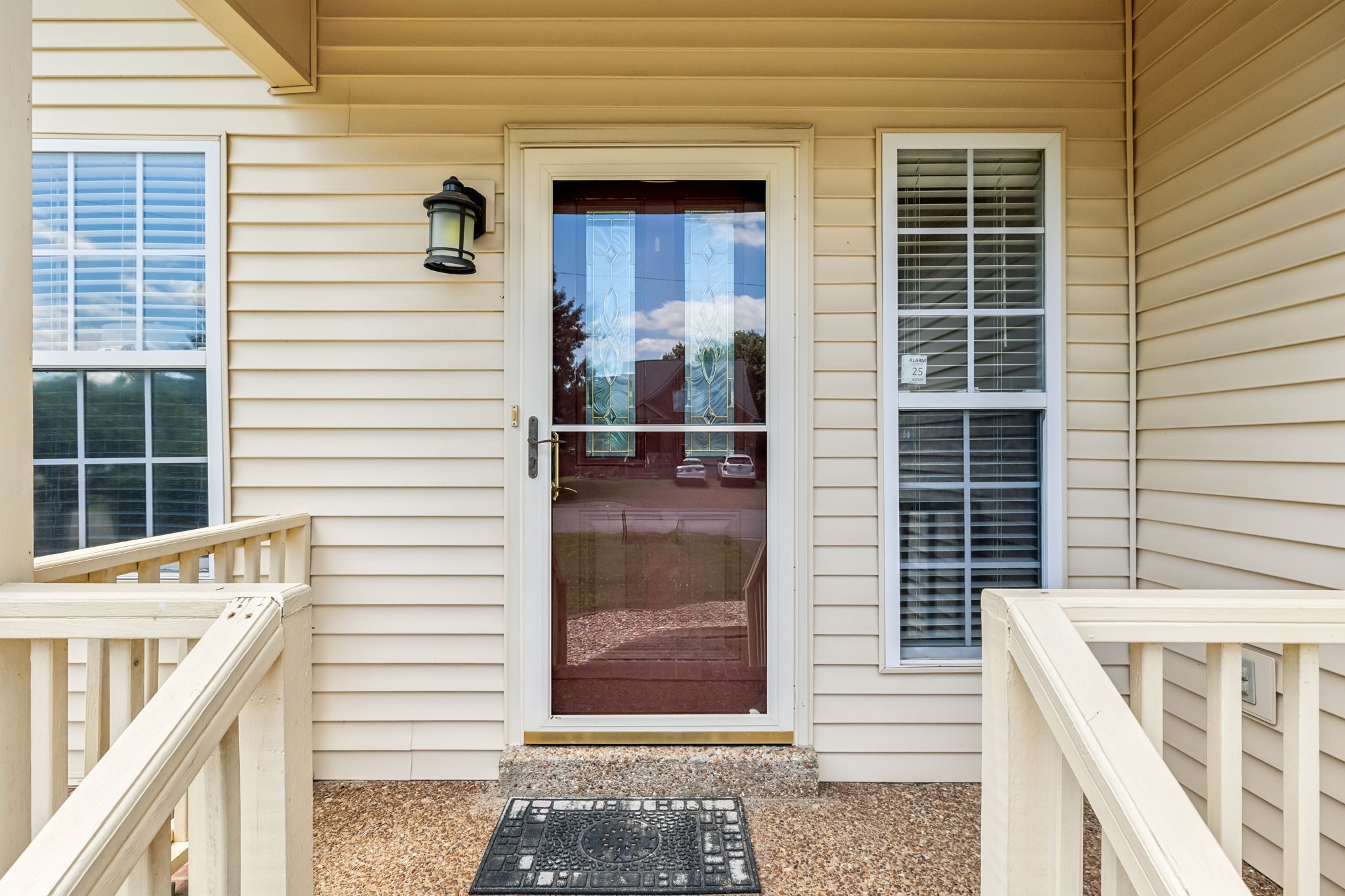 2909 River Bend Dr