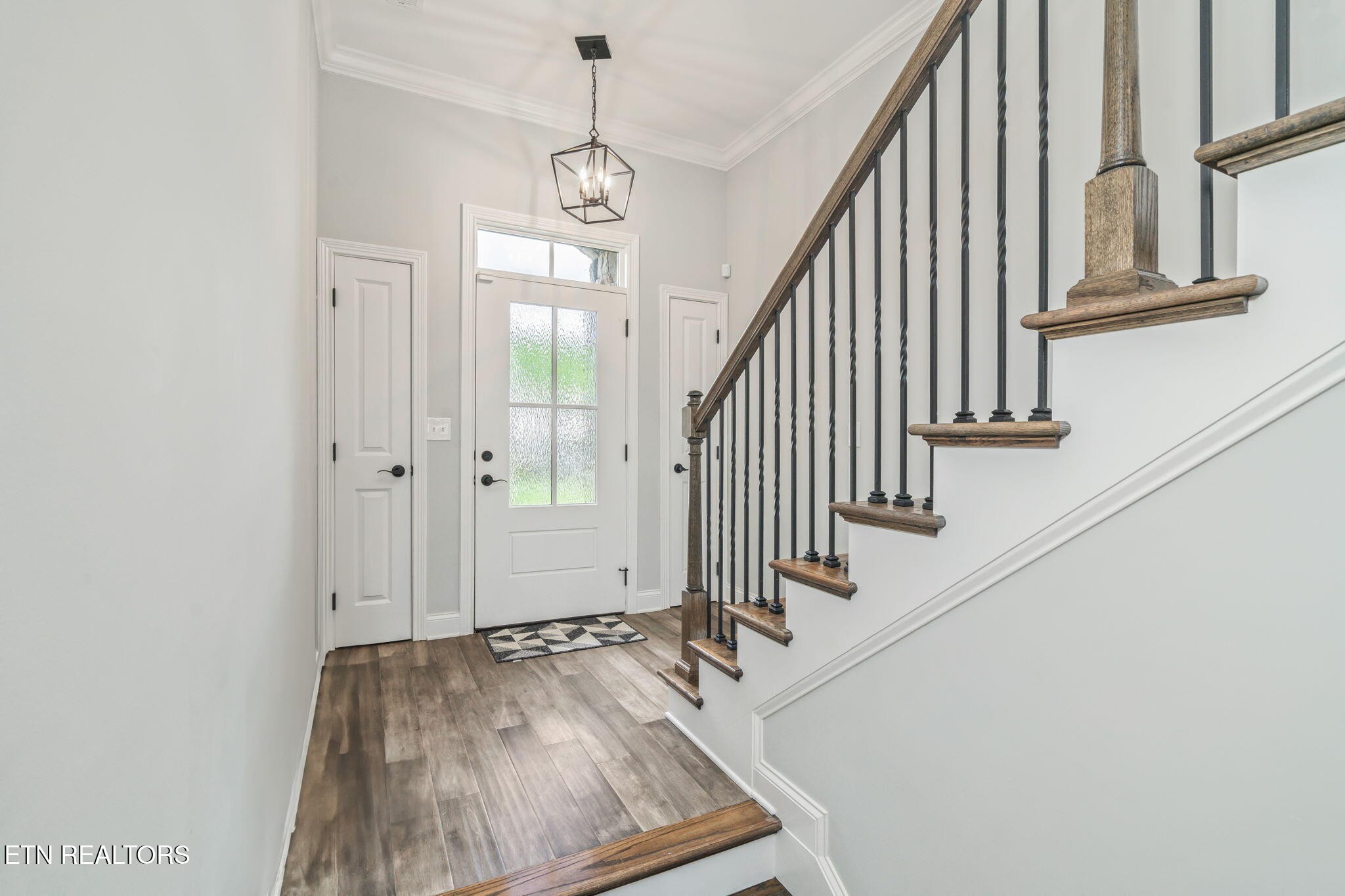 9337 Sandy Springs Lane