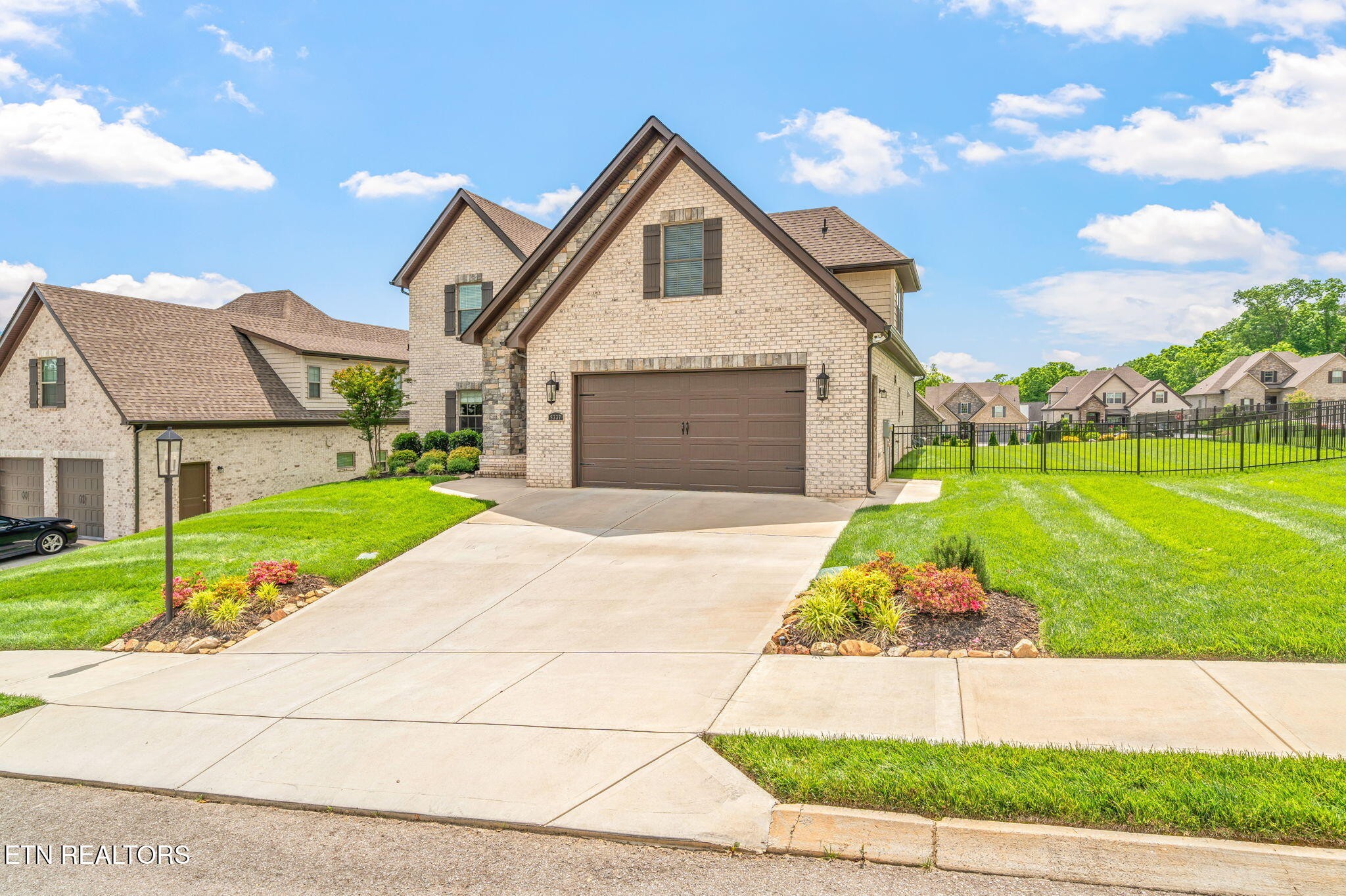 9337 Sandy Springs Lane