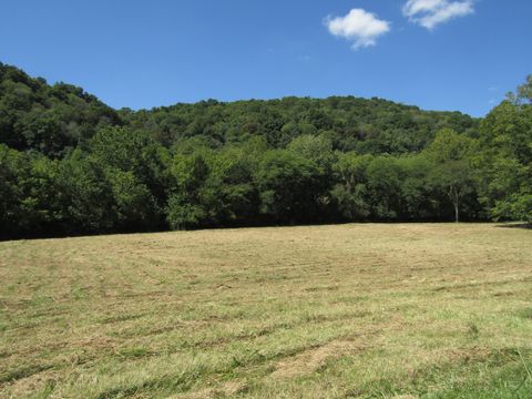 14 ac Hartsville Rd Lafayette TN 37083