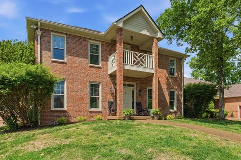 913 Whiteheath Ct Nashville TN 37221
