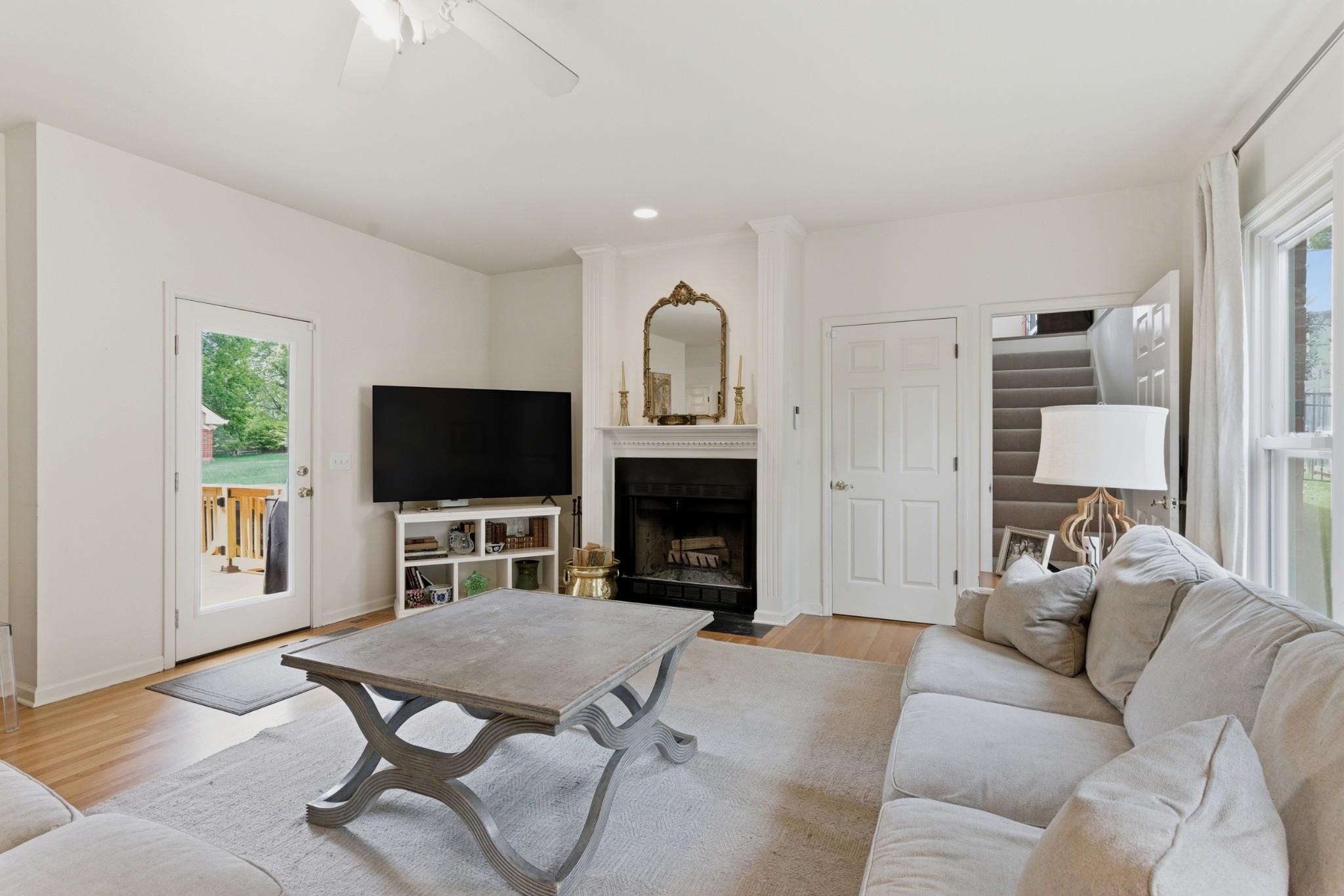 913 Whiteheath Ct