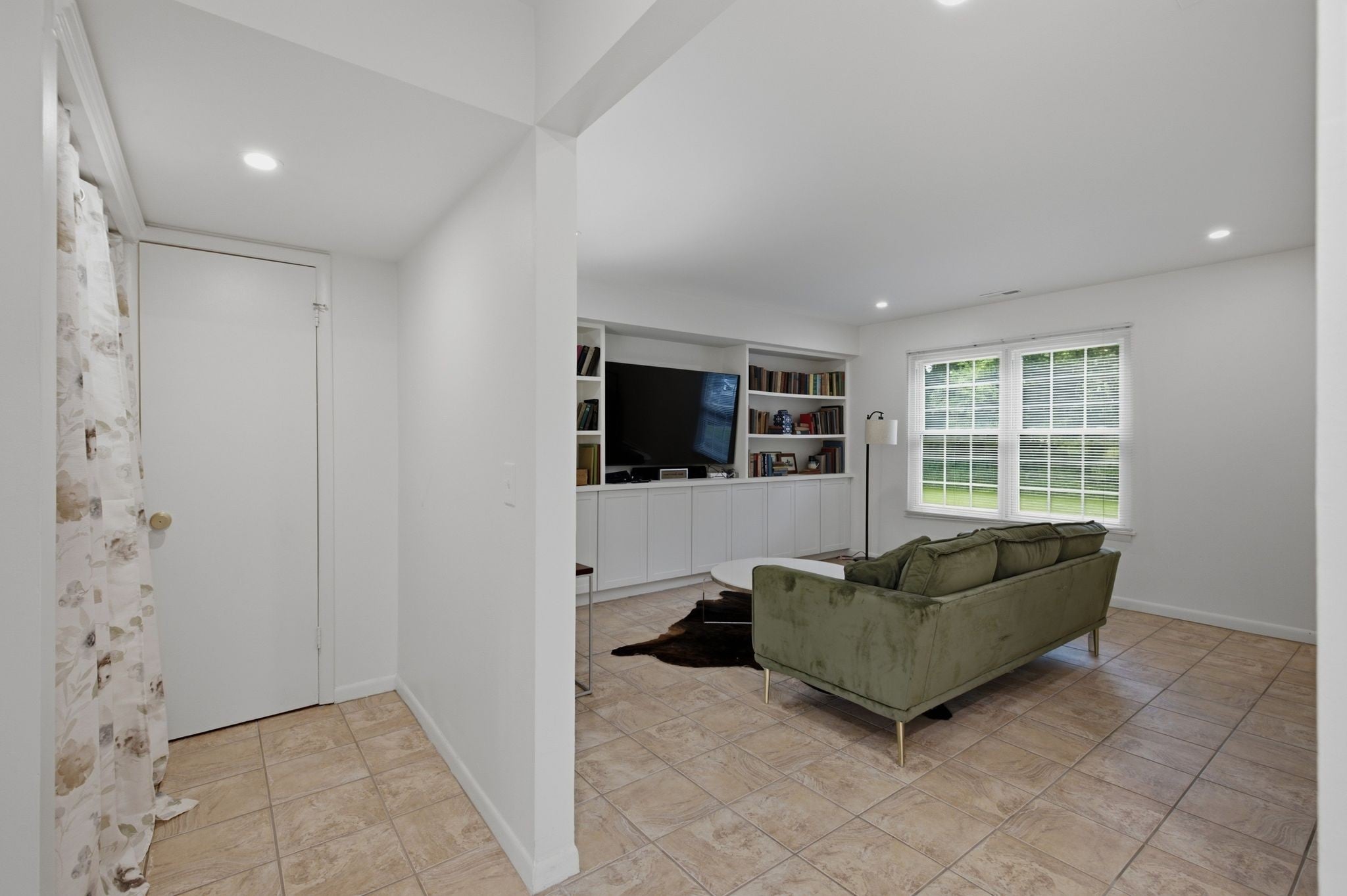 1408 Granville Rd