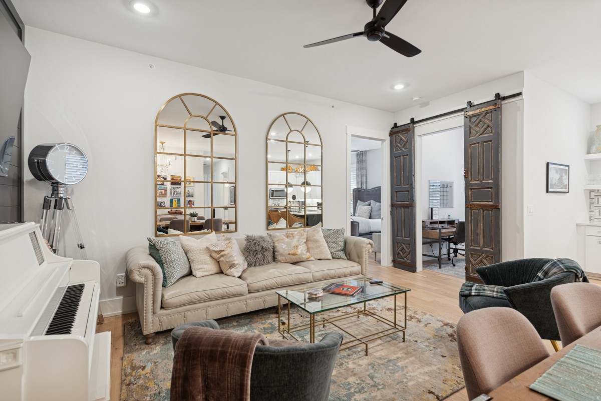 119 Acklen Park Dr 303