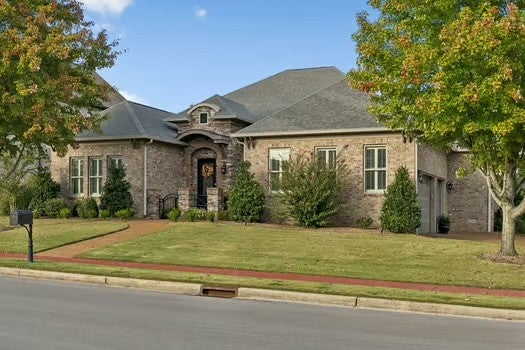 754 Plantation Blvd