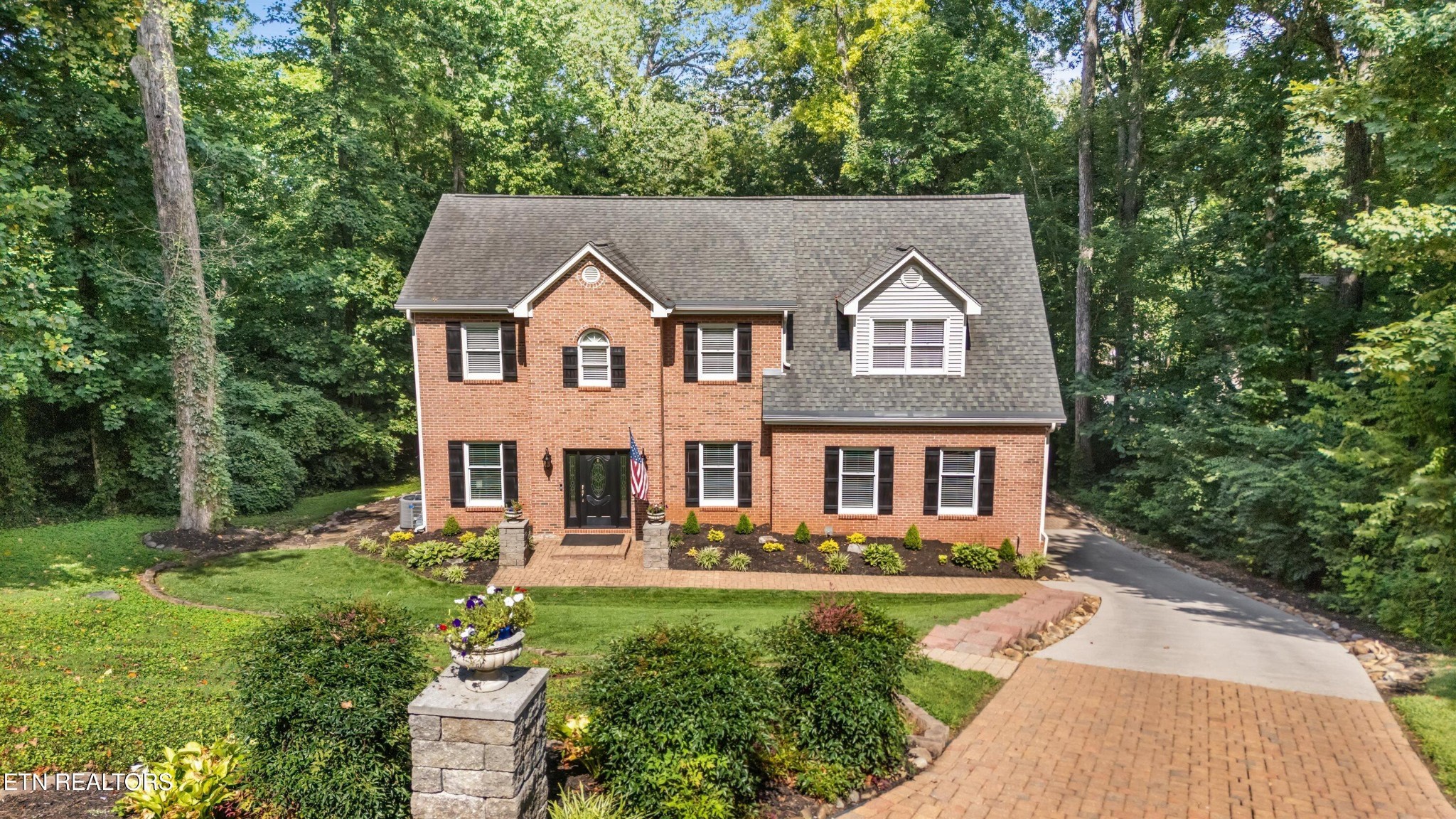 415 Moser Lane