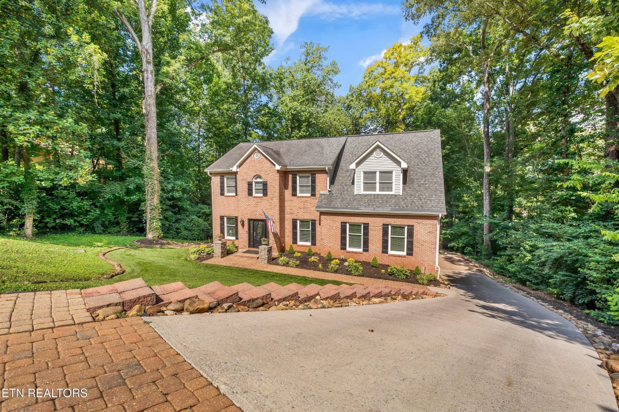 415 Moser Lane
