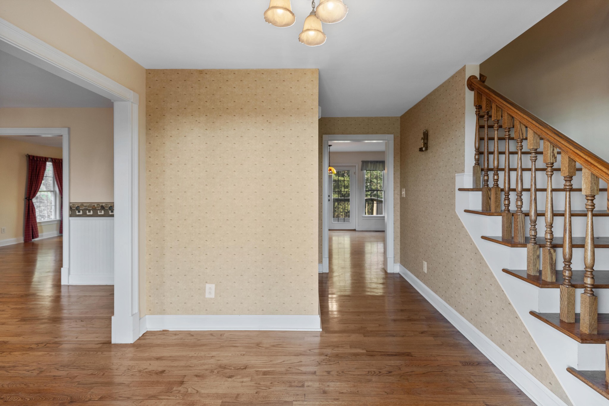 1076 Cottage Stone Lane NE