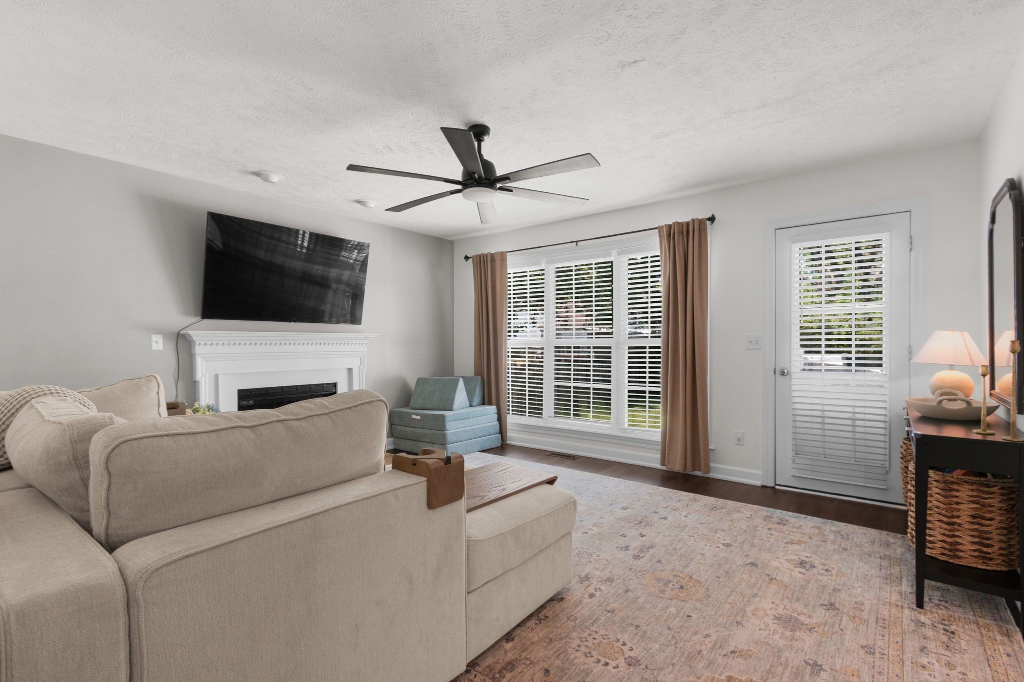 2011 Spring Meadow Cir